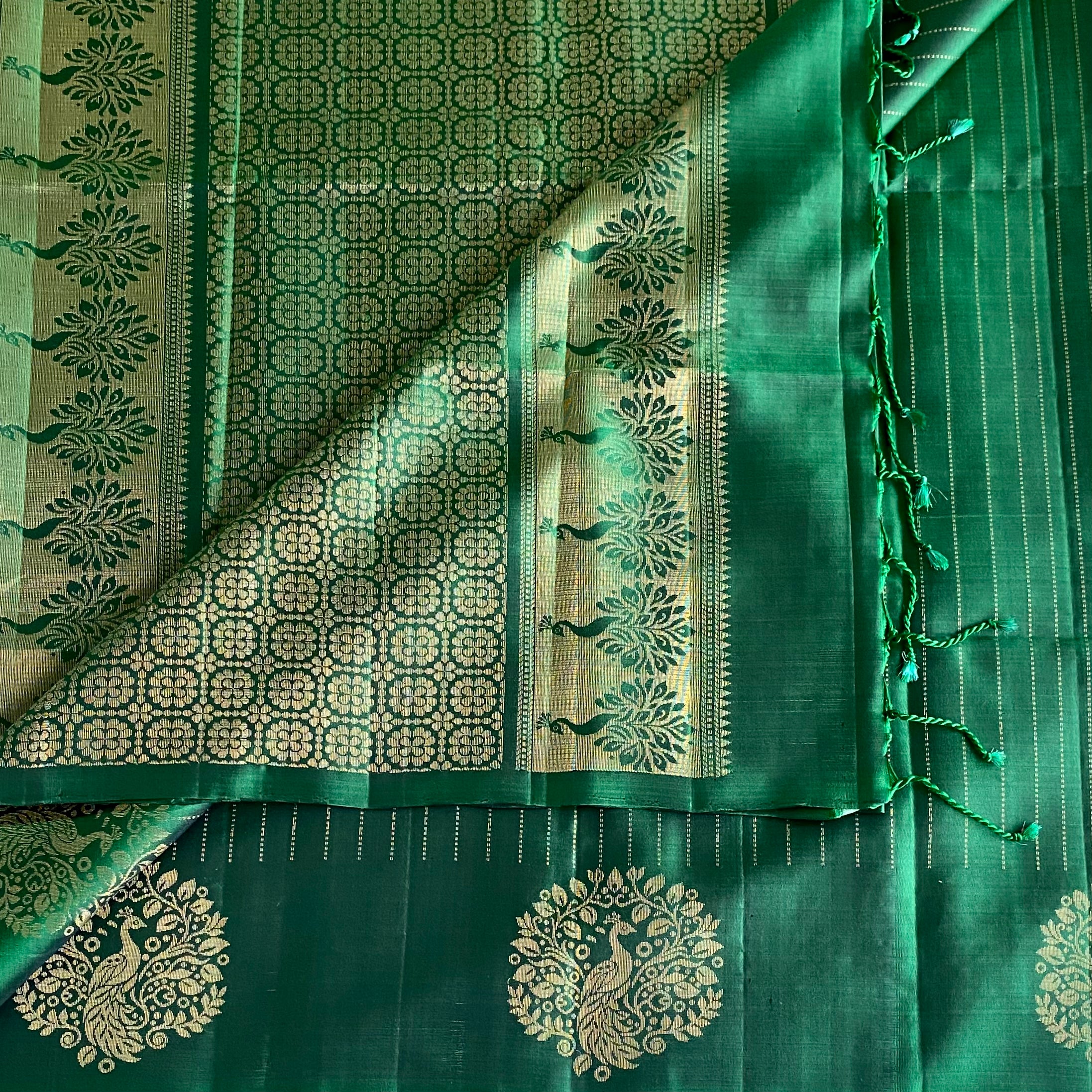 Emerald Green Designer Pure Silk Saree With Antique Gold Zari Pallu