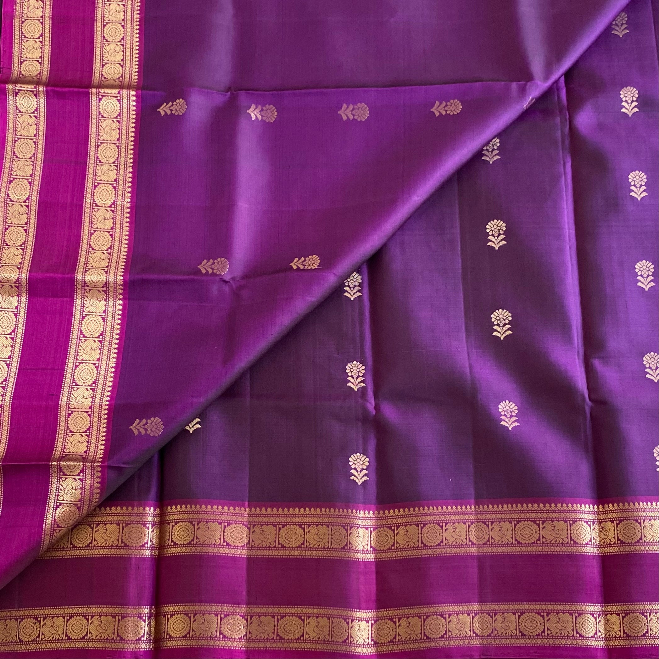 Deep Purple Designer Pure Silk Saree With Stunner Magenta Pallu