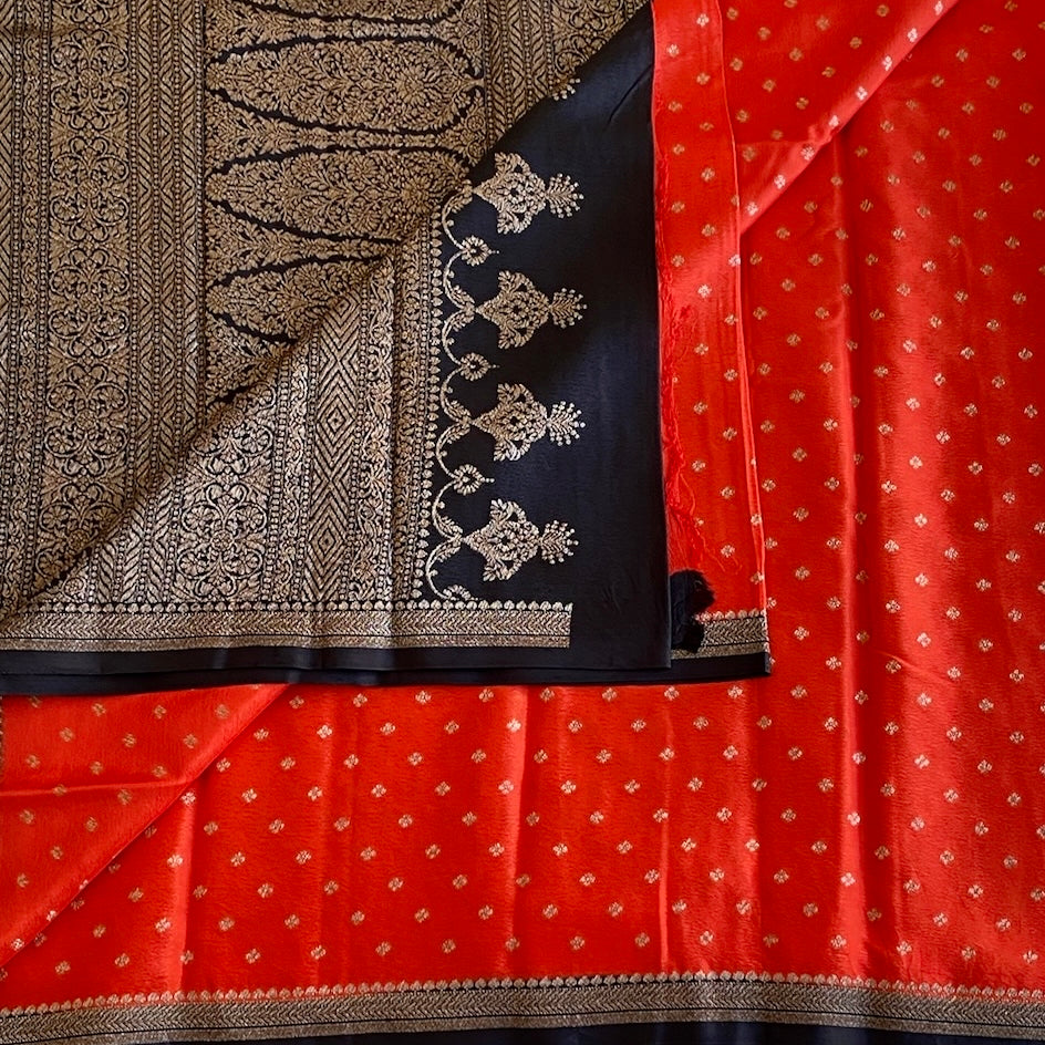 Bright Orange Kanjeevaram Pure Zari Silk Saree With Jet Black Pallu