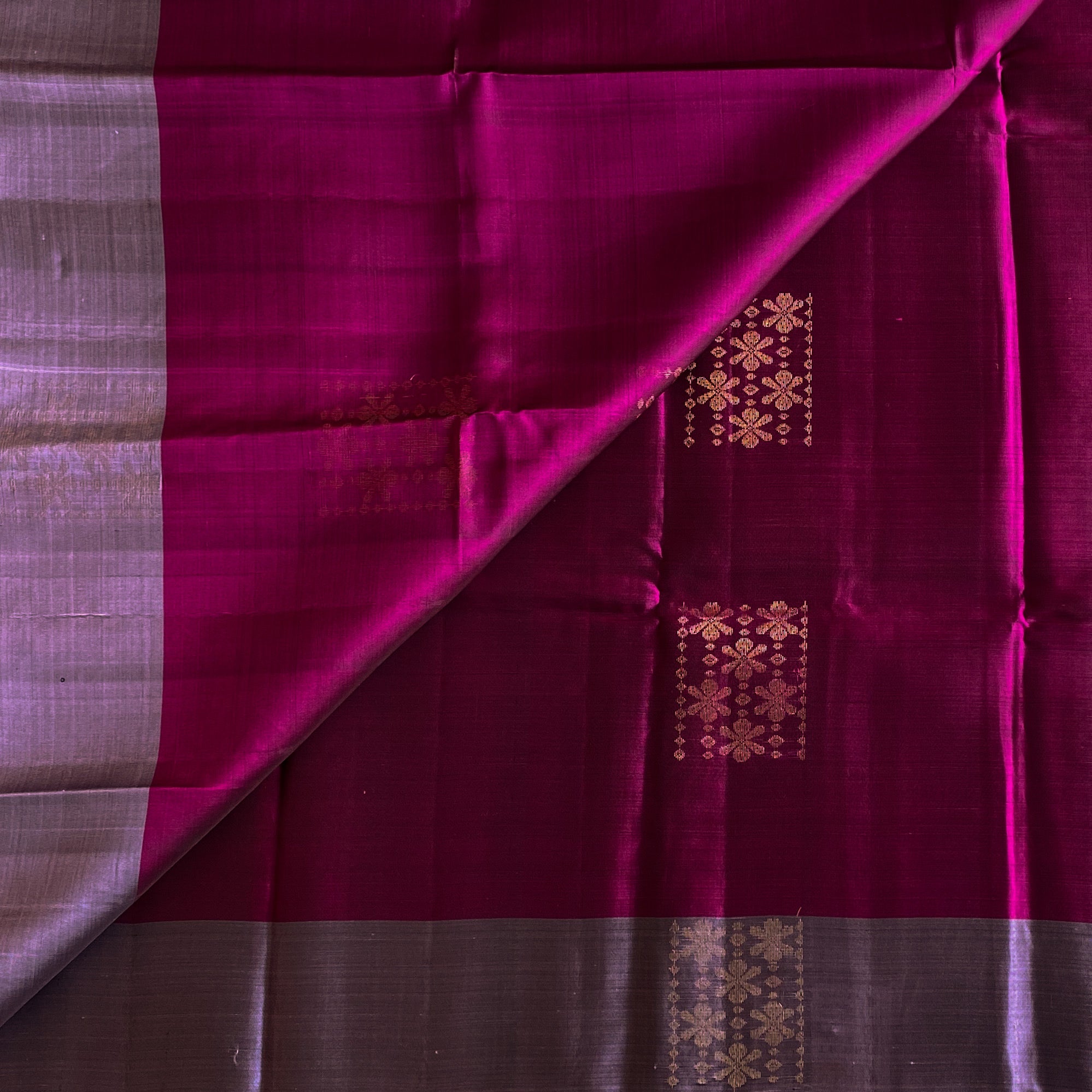 Magenta Pure Silk with rare greyish lavender with zari woven pallu