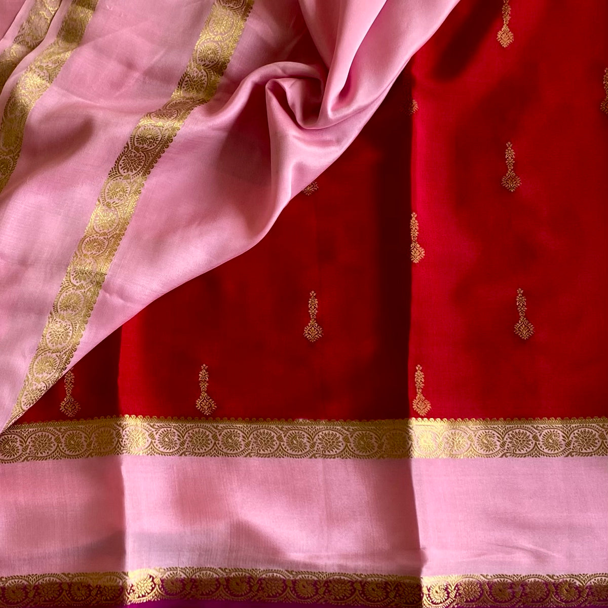 Royal Red Mysore Crepe Silk Saree With Powder Pink Pallu Gold Border