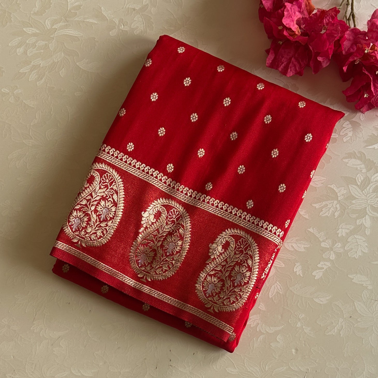 Elegant Crimson Gold Brocade Saree Paisley Border Wedding Traditional Silk