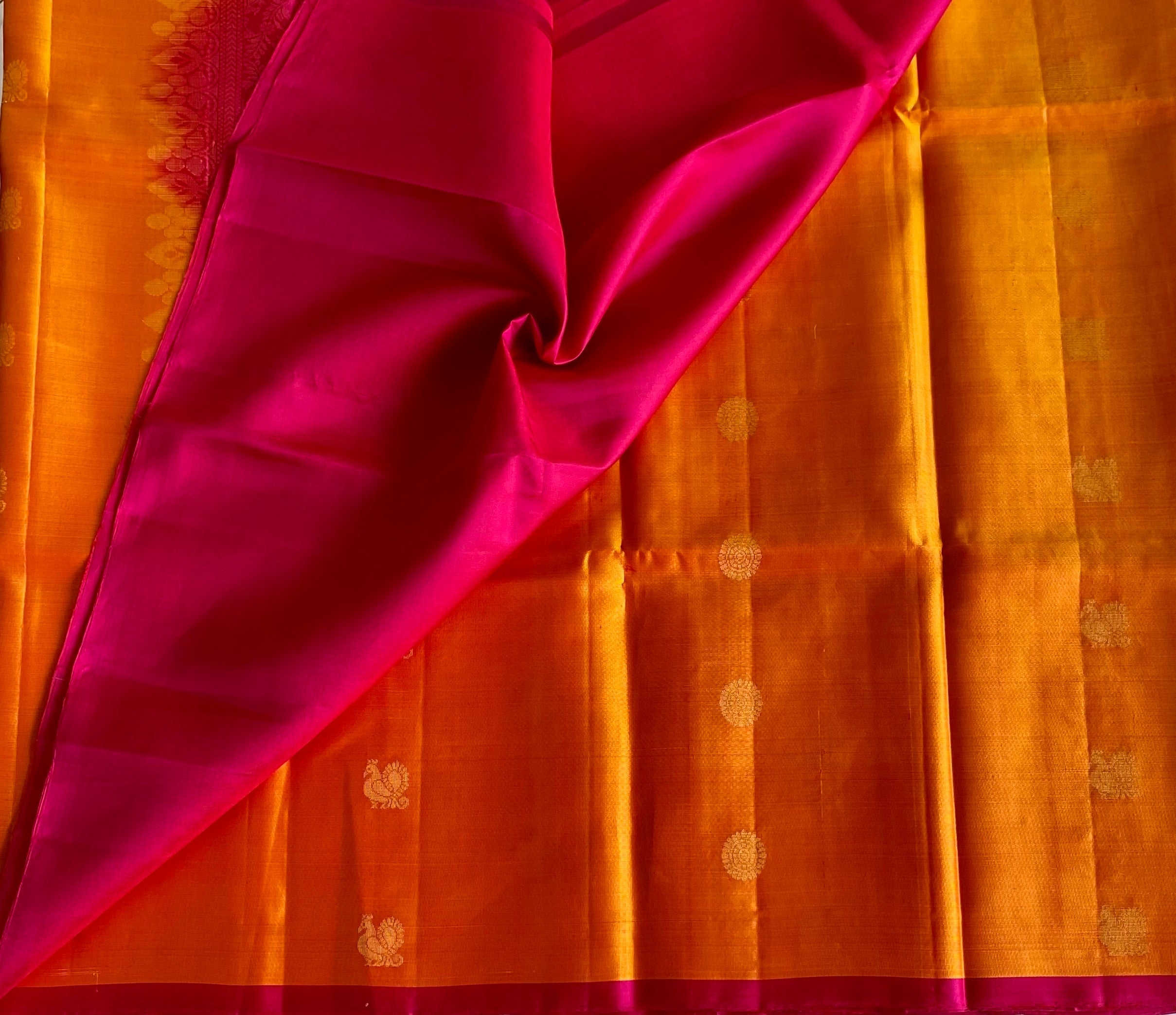 Sunset Orange Designer Pure Silk Saree With Rani Pink Pallu