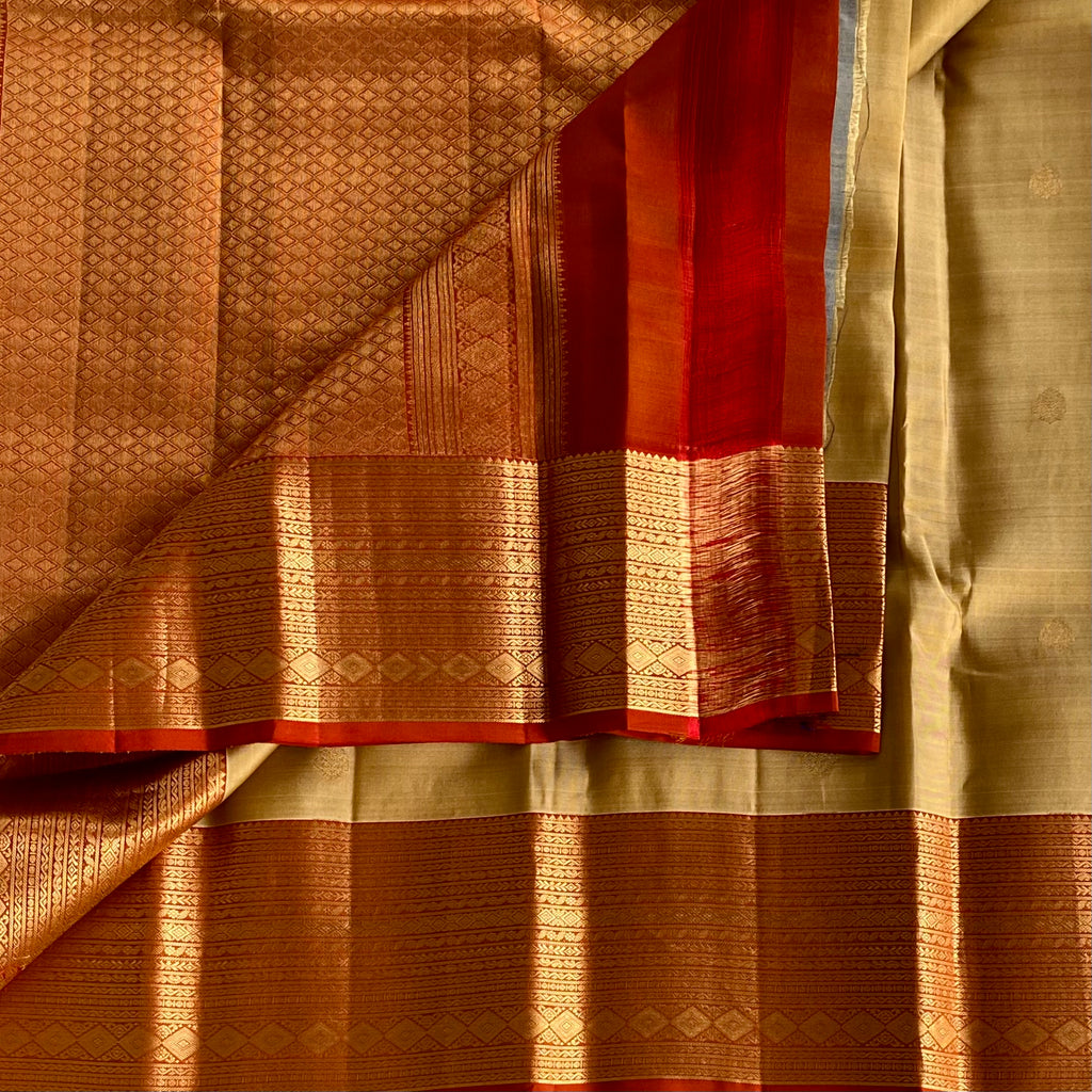 Deep Beige-Gold Designer Pure Silk Saree With Crimson Red Pallu