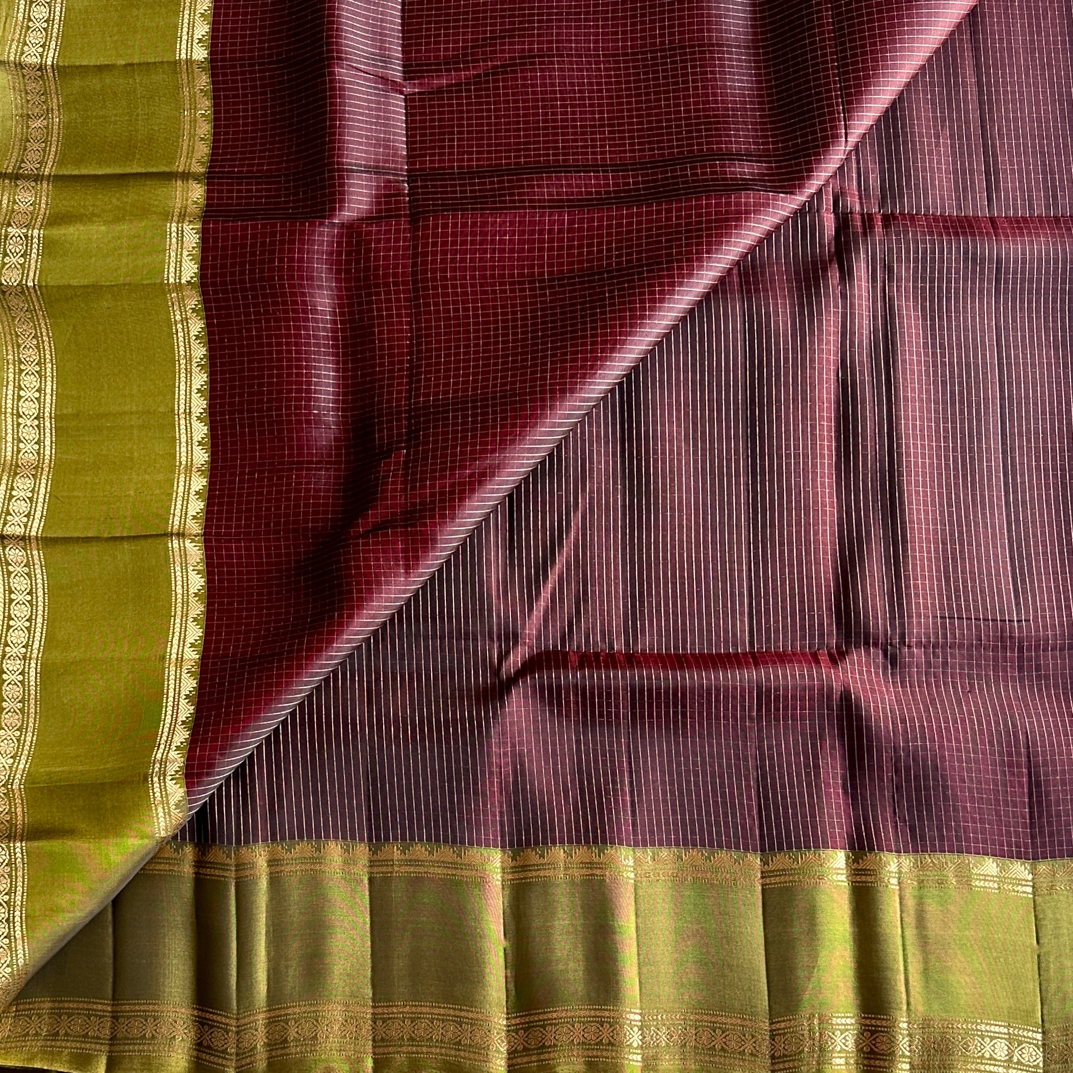 Olive Green Silk Saree Gold Zari Plum Contrast Traditional Weave