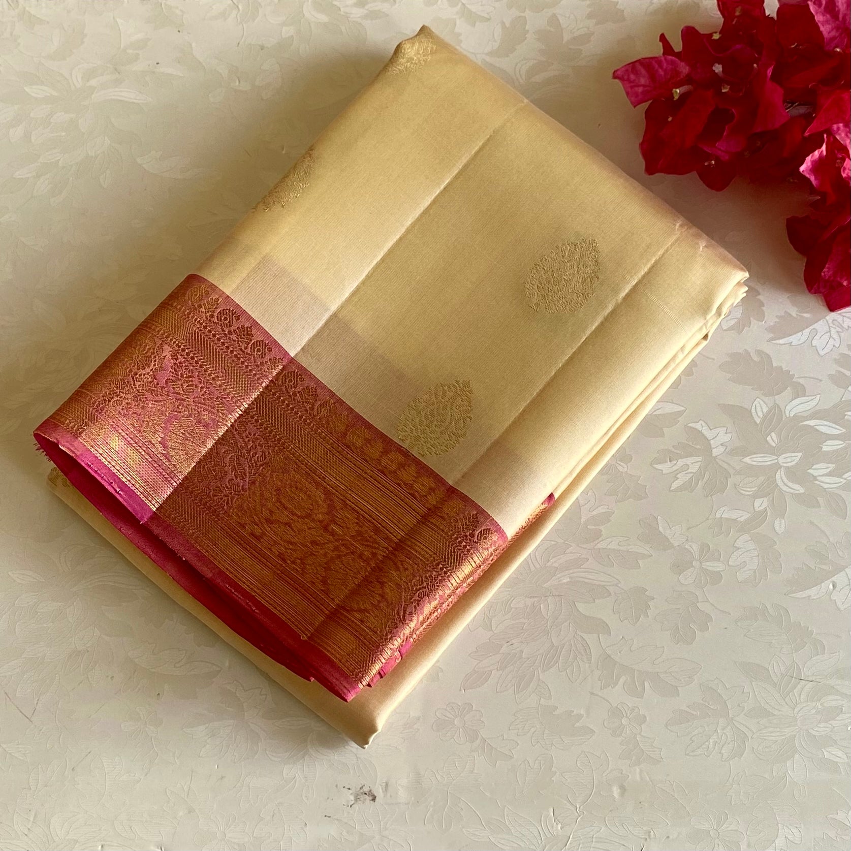 Cream Beige Designer Pure Silk Saree With Rich Rose Pink Pallu