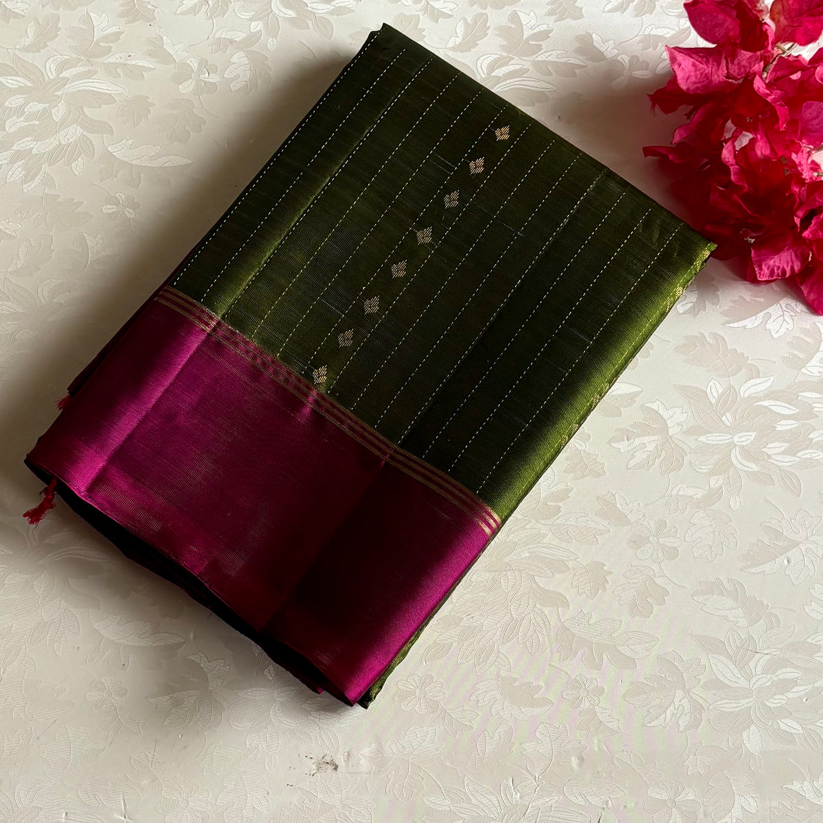 Olive Green Designer Pure Silk Saree With Magenta Pallu