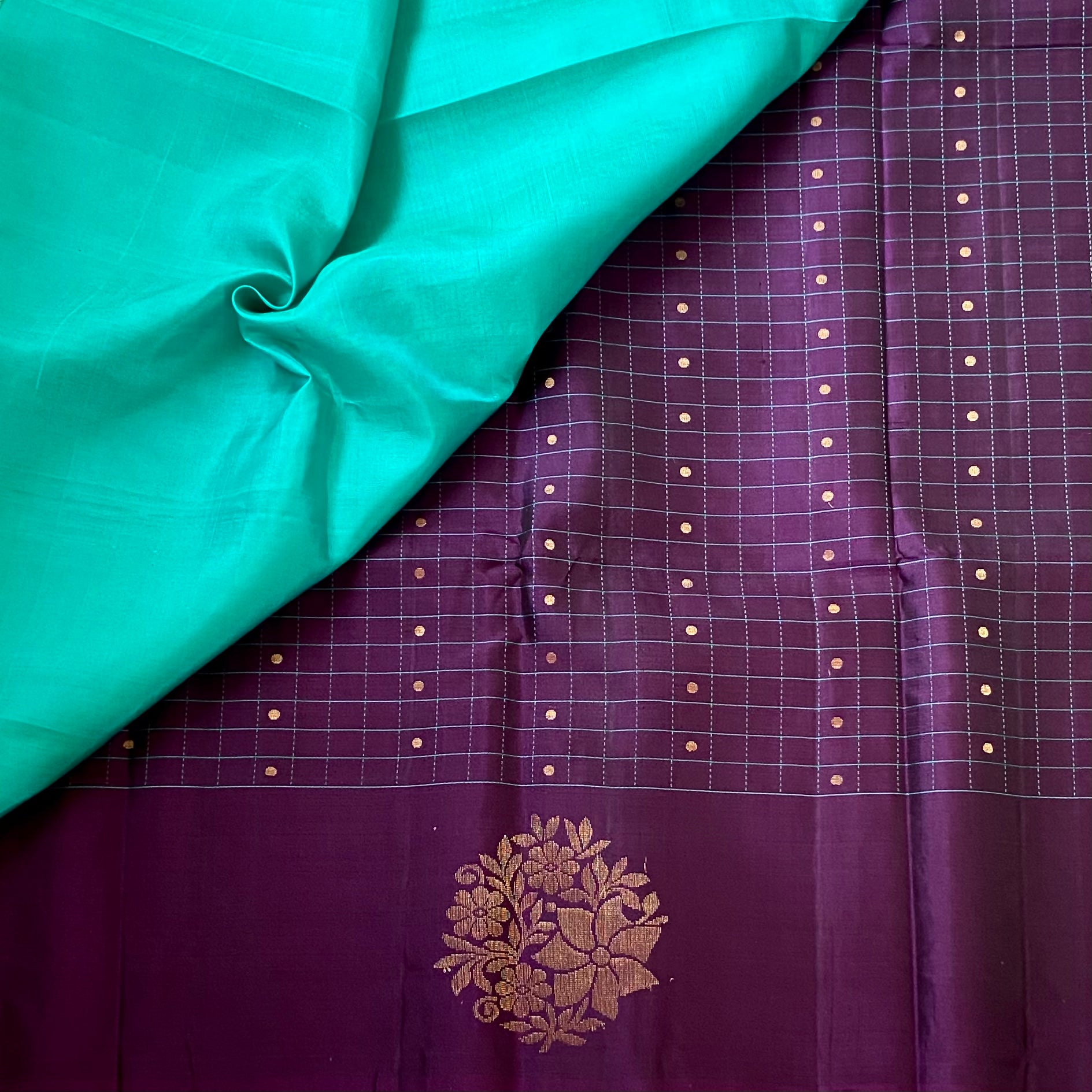 Turquoise Aubergine Silk Saree Gold Zari Floral Zigzag Pallu Traditional