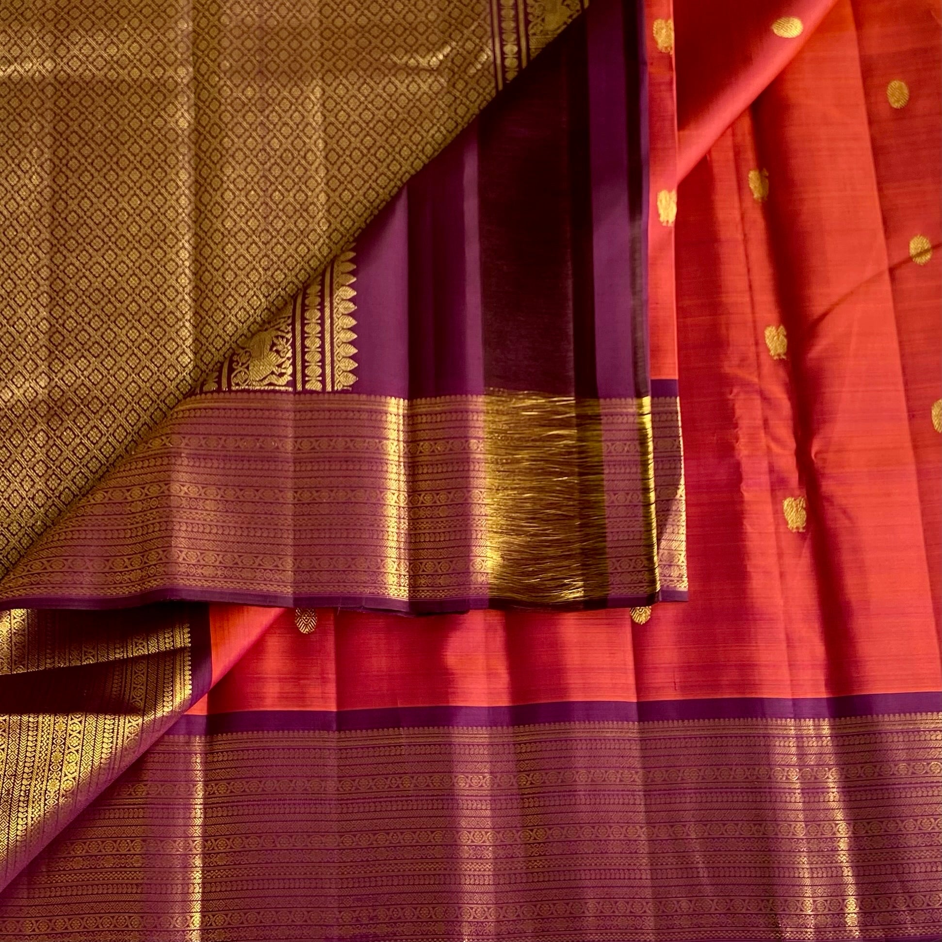 Dual Shaded Kanakambari Orange with Classy Wine Purple Pure Kanjeevaram Silk