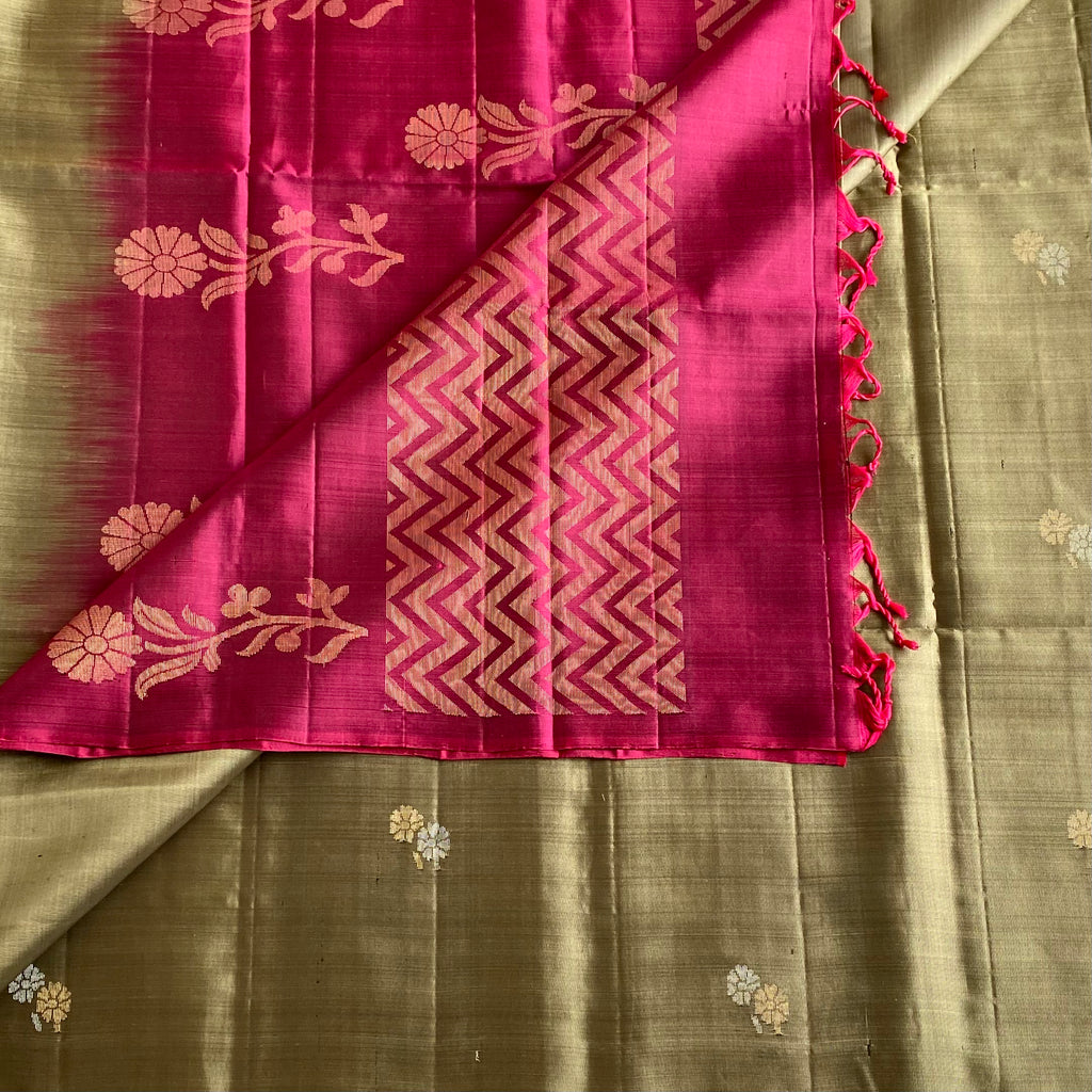 Metallic Olive Green Designer Pure Silk Saree With Rani Pink Pallu