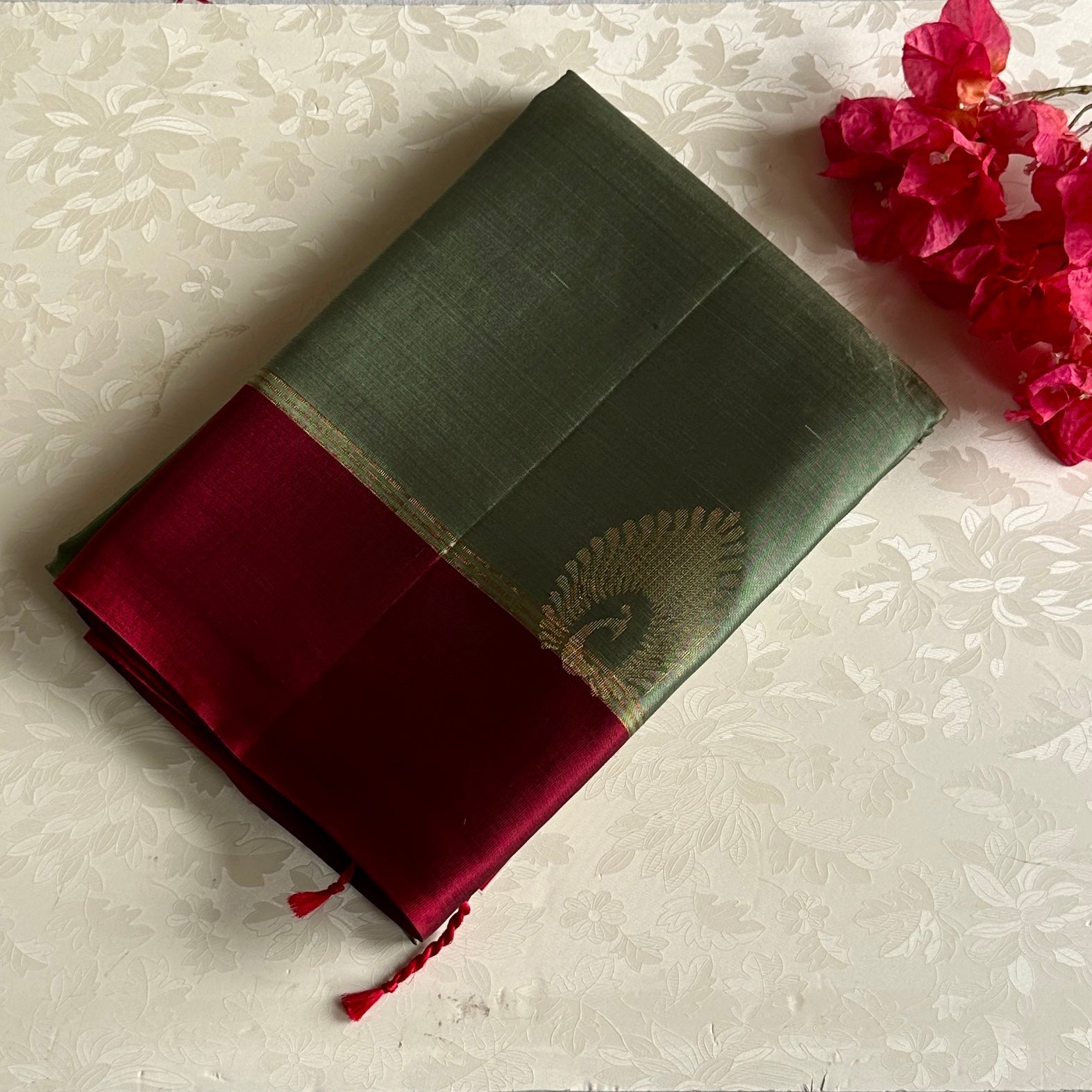 Sage Green Designer Pure Silk Saree With Deep Magenta Pallu