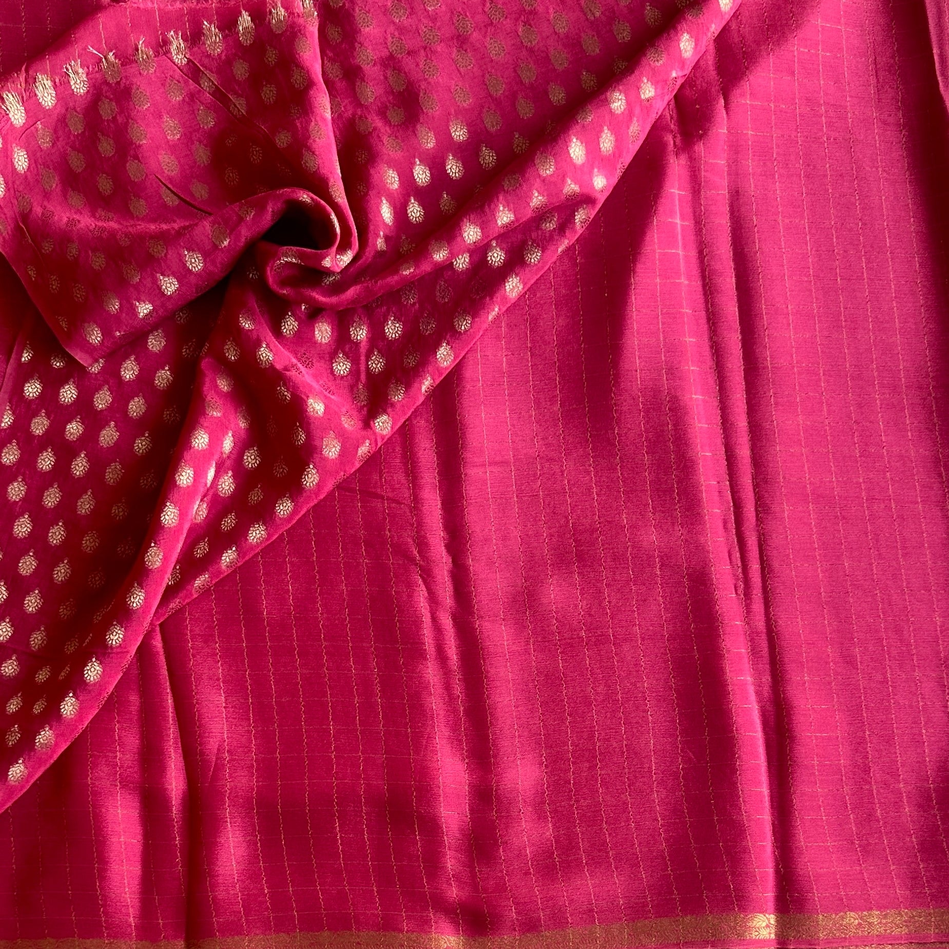 Fuchsia softest Georgette blended crepe with tiny borders