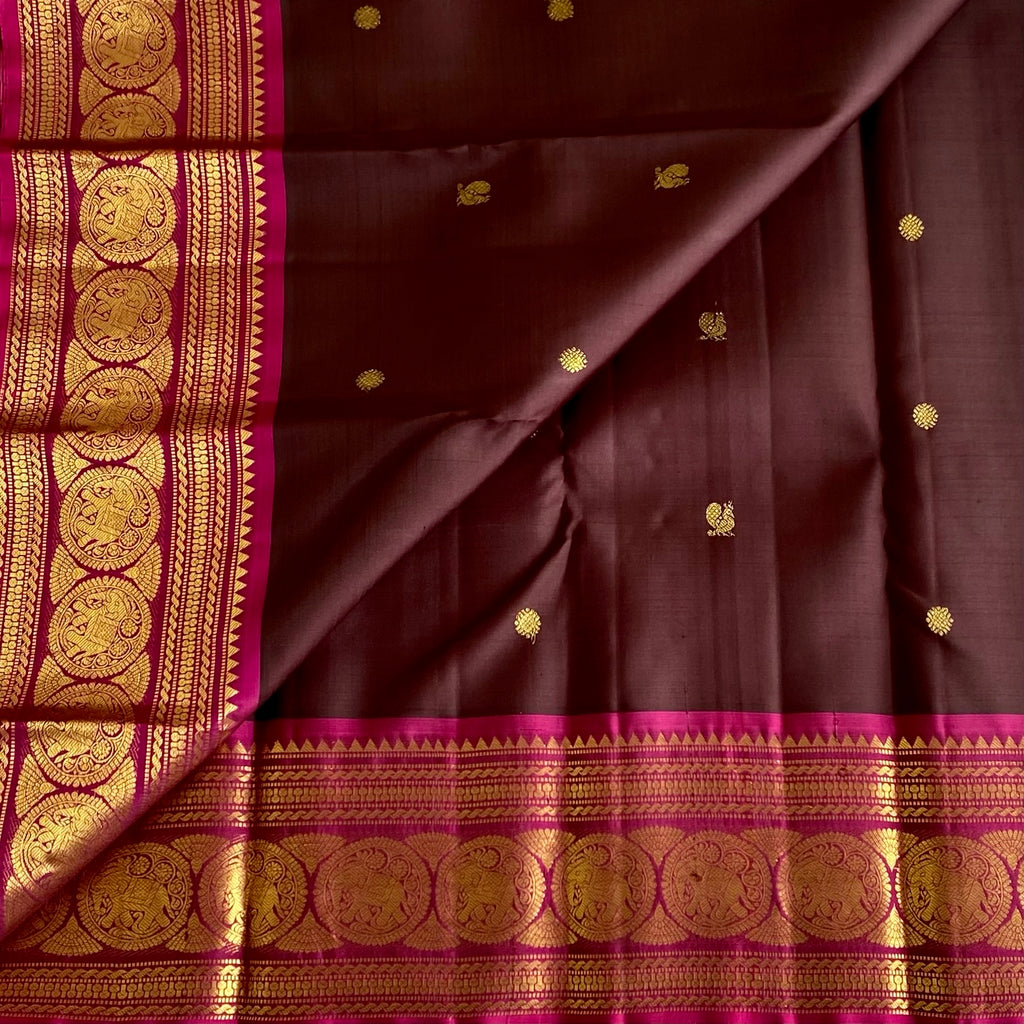 Chocolate Brown Kanjeevaram Pure Zari Silk Saree With Bright Magenta Pallu