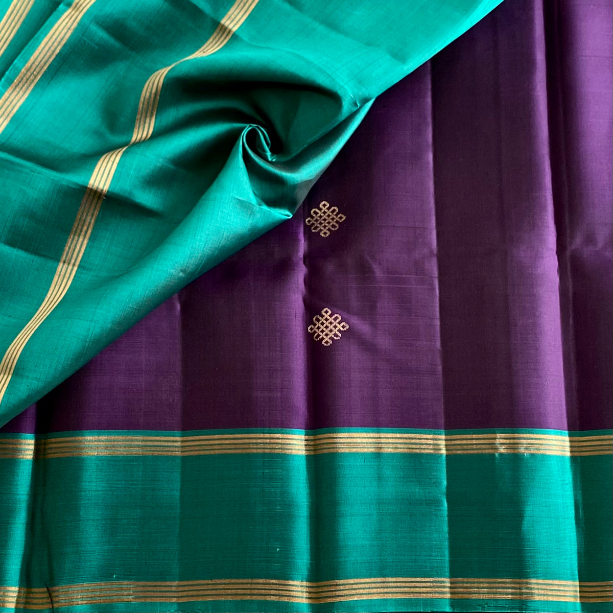 Deep Purple & Teal Kollam Designer Pure Silk Saree With Contrast