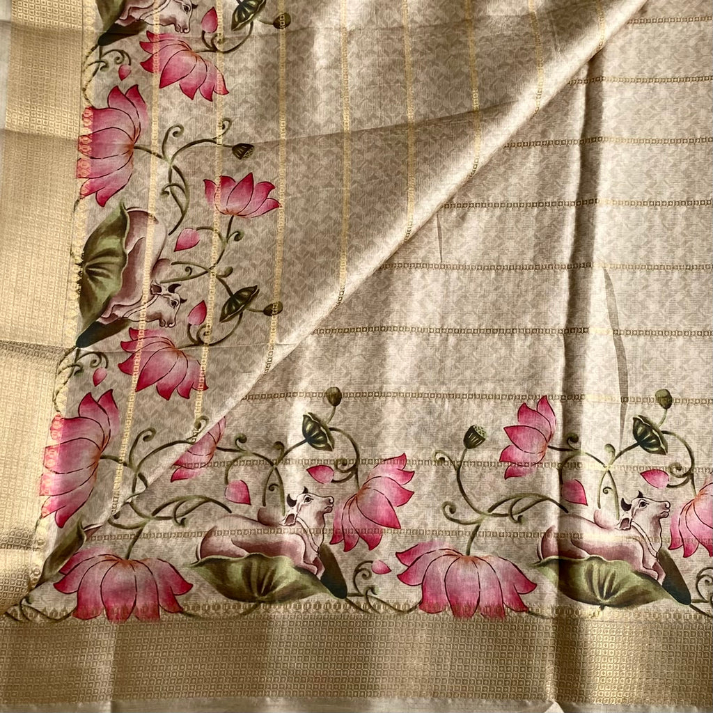 Champagne Beige Soft Tussar Silk Saree With Lotus Pink Pallu
