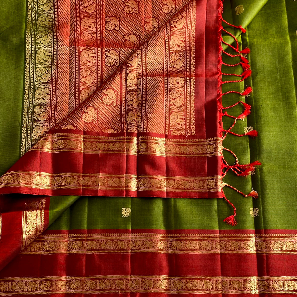 Dark Olive Green Designer Pure Silk Saree With Deep Maroon Pallu