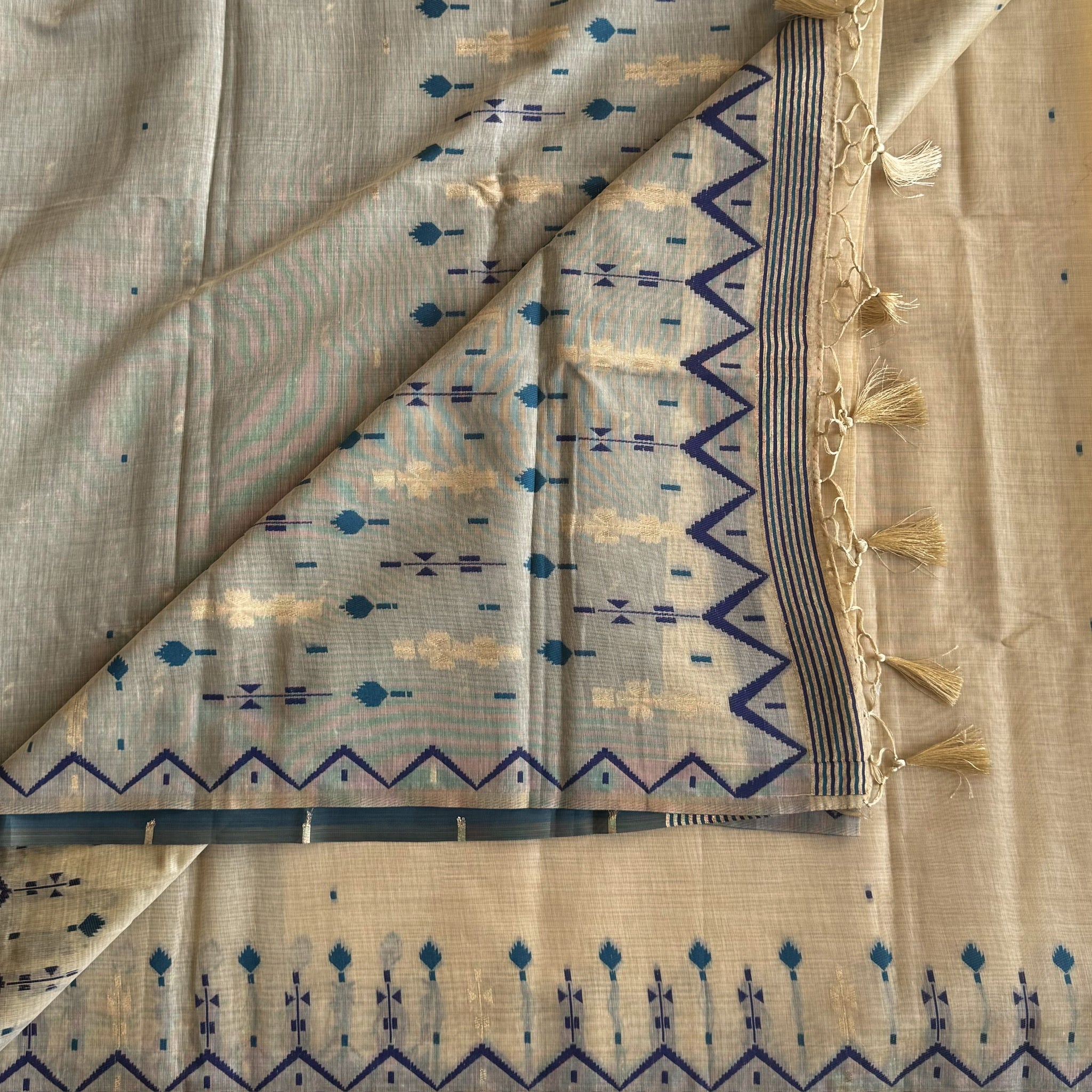 Cream Beige Ikat Saree Pale Blue Pallu Tassel Border Traditional