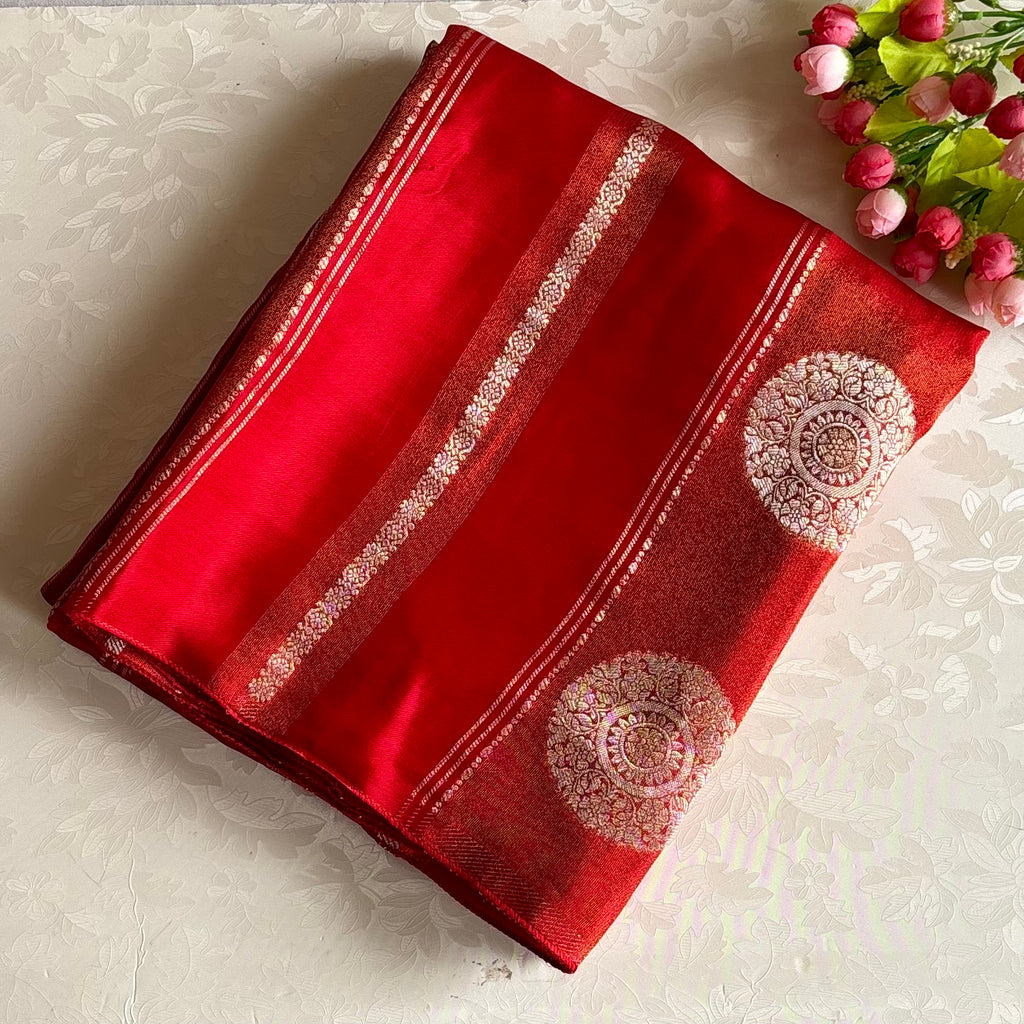 Shades of Red Soft Crepe Silk Saree With Antique Gold Pallu