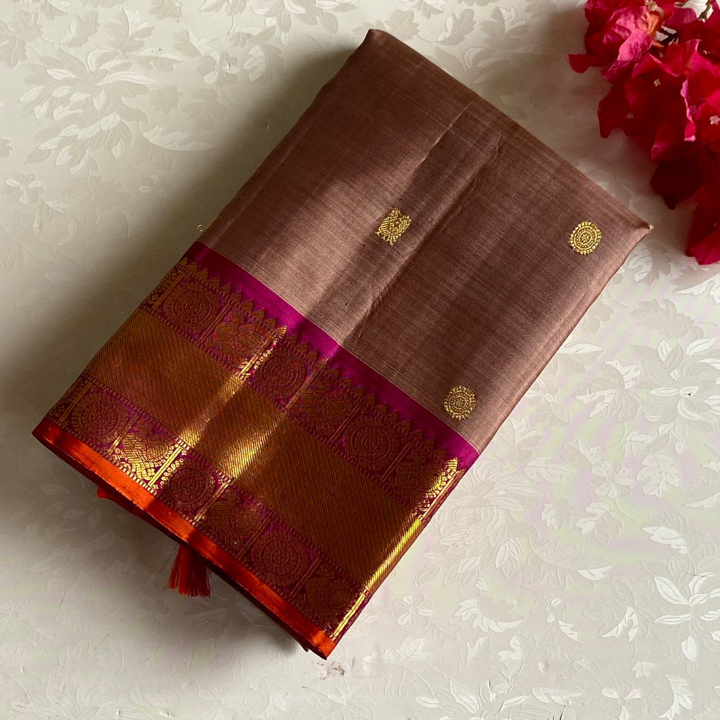 Dreamy Biscuit Brown Kanjeevaram Pure Zari Silk With Rich Magenta Contrast