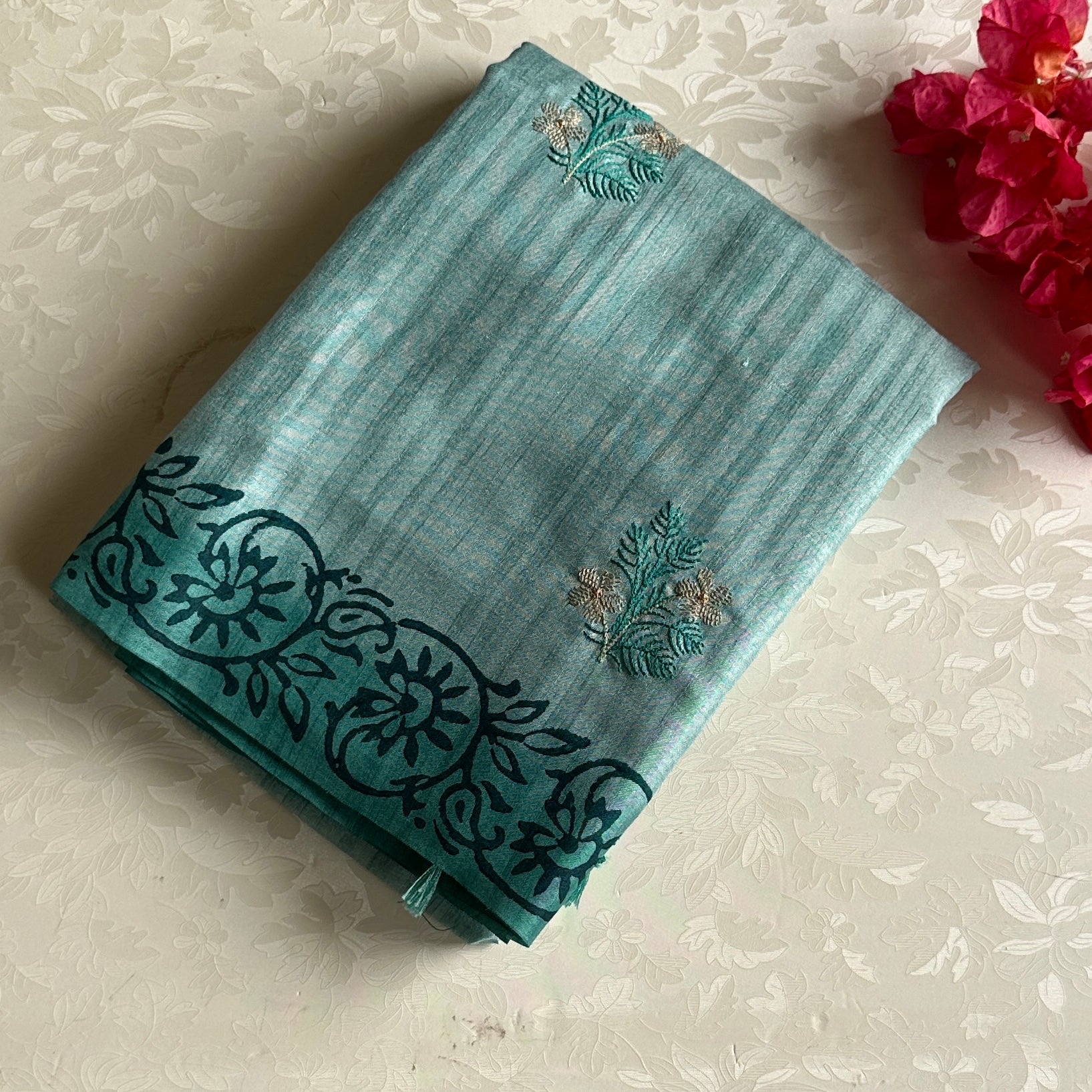 Seafoam Green Teal Border Embroidered Paisley Pallu Floral Sprig Saree