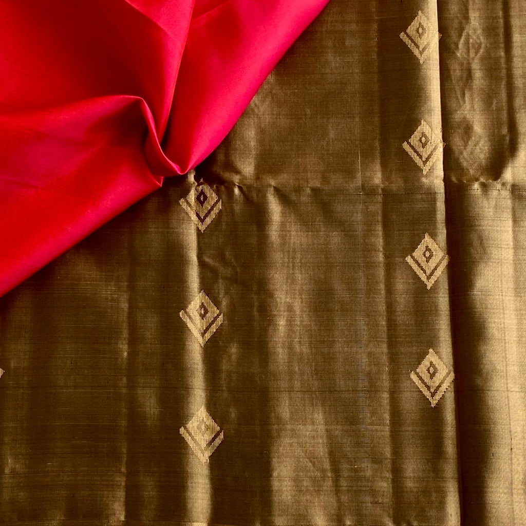 Olive Brown Designer Pure Silk Saree With Rani Pink Pallu