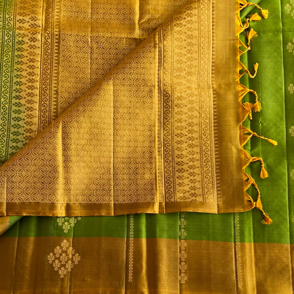 Leaf Green & Antique Mustard Gold Designer Pure Silk Saree With Woven Pallu