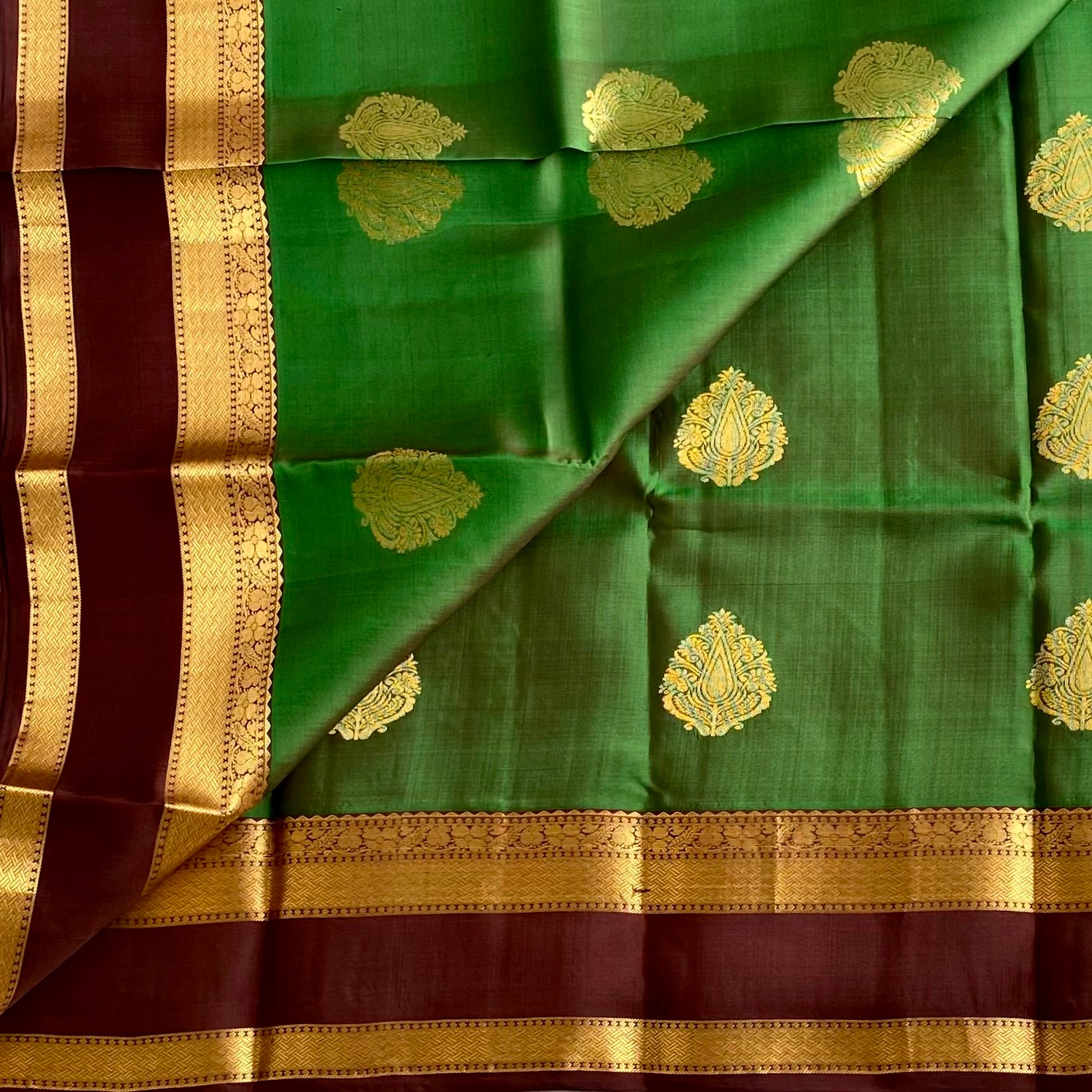 Emerald Green Designer Pure Silk Maroon Border Brocade Zari Saree