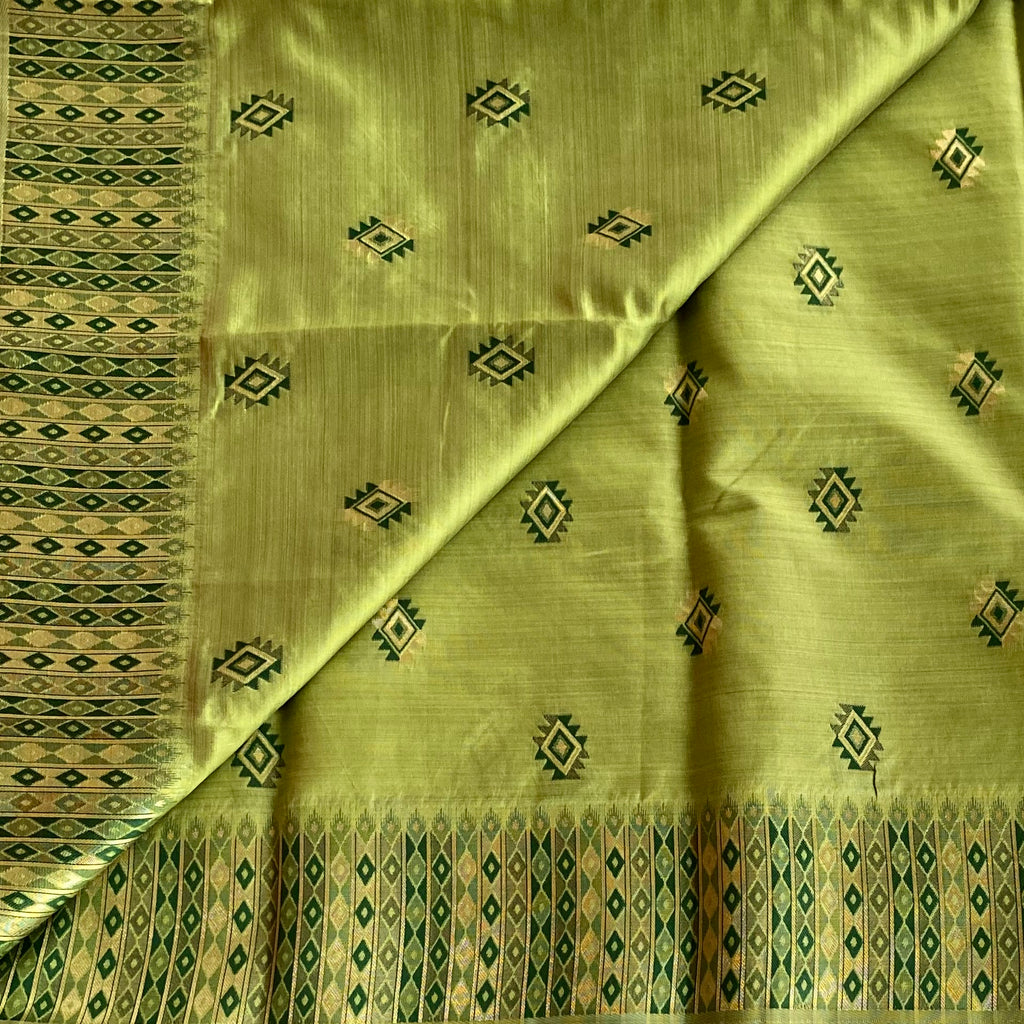 Lime Green Silk Saree Gold Chevron Pallu Tassel Border Traditional