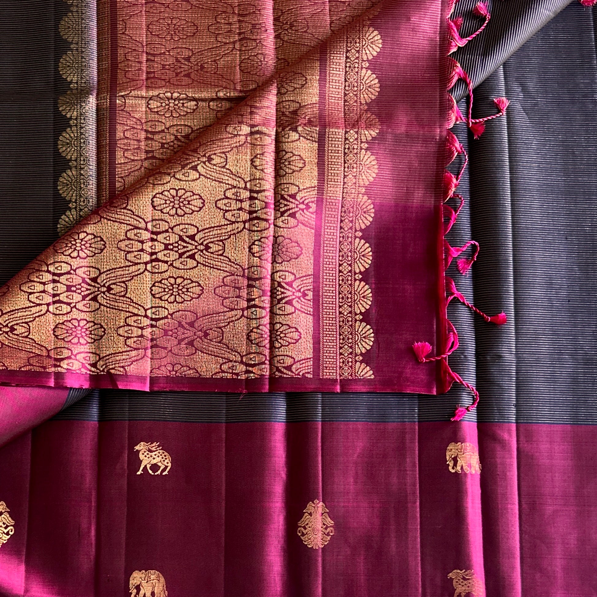 Magenta Silk Saree Antique Gold Jacquard Pallu Elephant Buta Traditional