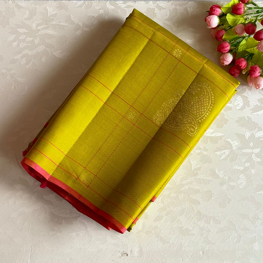 Lime Green Checkered Designer Pure Silk Saree With Rani Pink Pallu