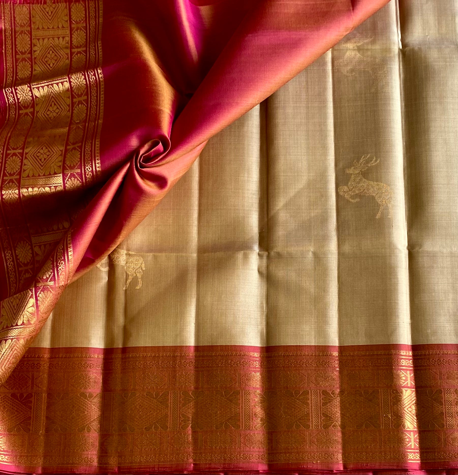 Traditional Ivory Silk Saree with Fuchsia Pallu Gold Brocade Border