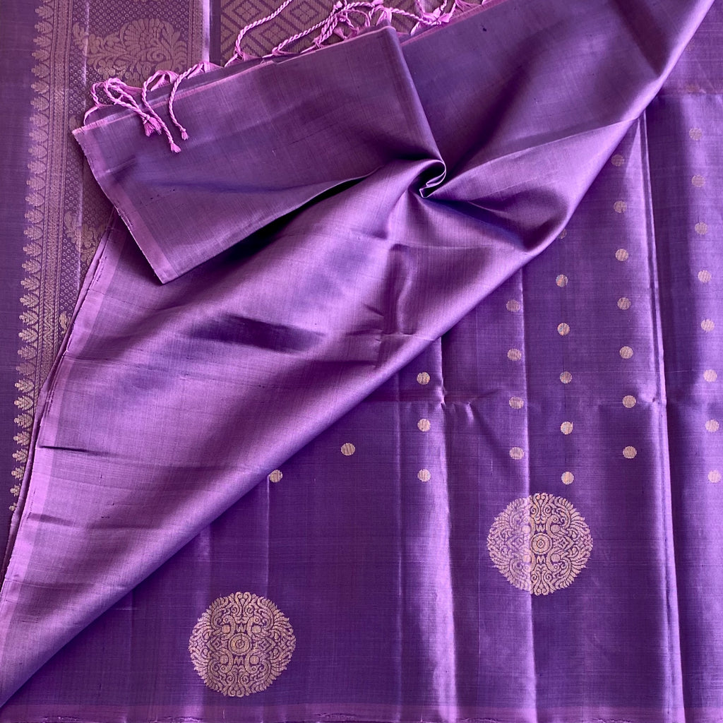 Metallic Lavender Designer Pure Silk Saree With Antique Gold Pallu