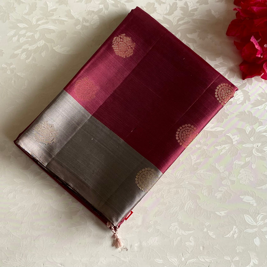 Antique Ruby Red Designer Pure Silk Saree With Ice Grey Pallu