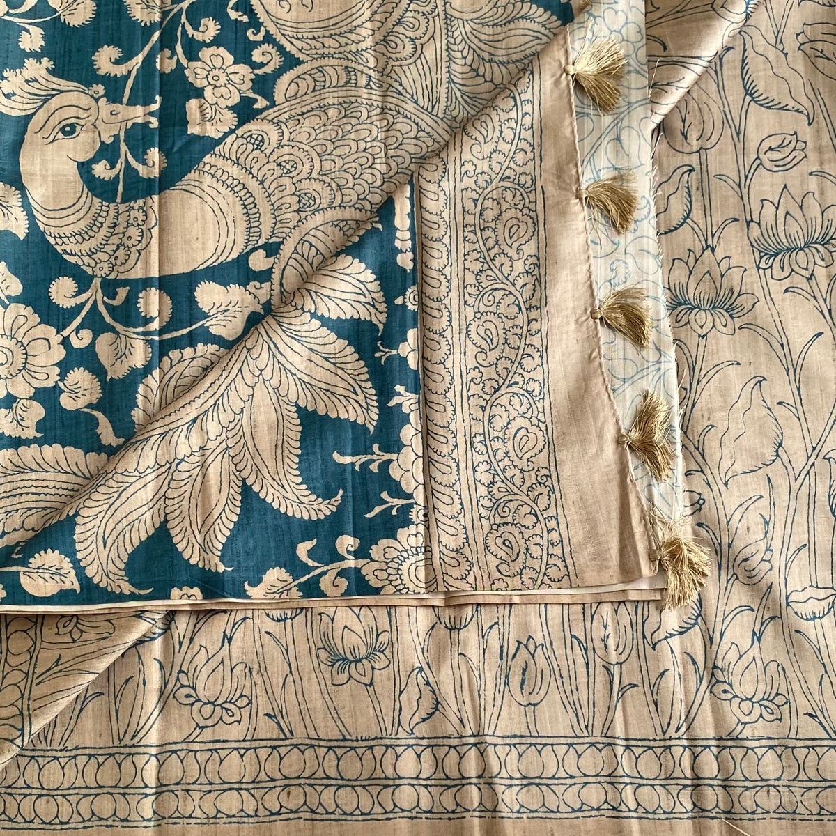 Natural Beige Soft Tussar Silk Saree With Teal Blue Pallu