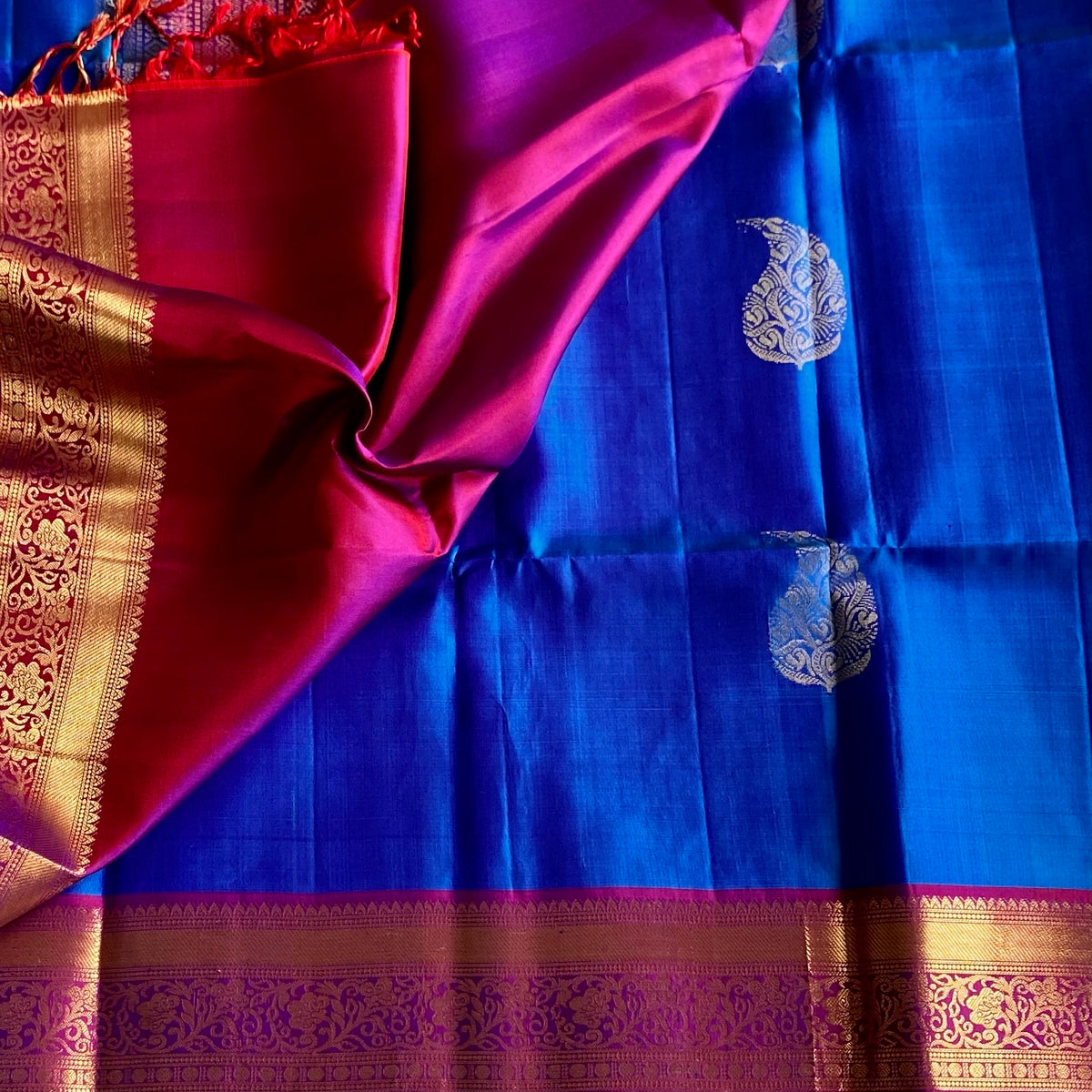 Royal Ink Blue And Deep Magenta Designer Pure Silk Saree With Gold Zari