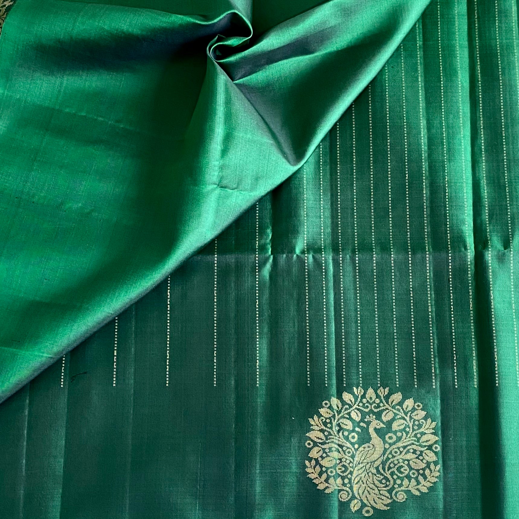 Emerald Green Designer Pure Silk Saree With Antique Gold Zari Pallu