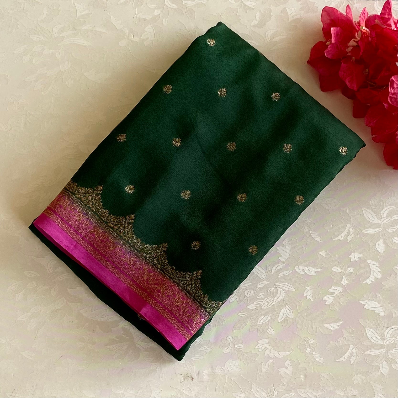 Emerald Green Banarasi Soft Crepe Silk With Rose Pink Pallu
