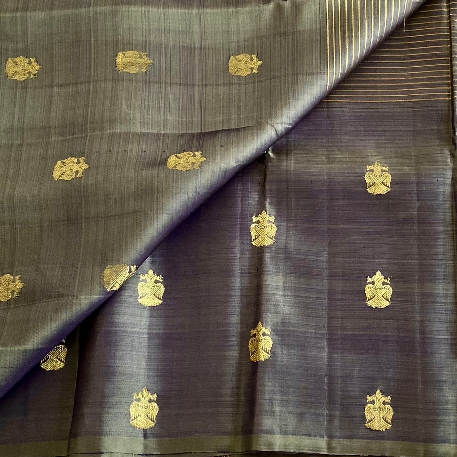 Dual shaded Slate Grey Pure Silk with Rich Magenta Zari Woven Pallu