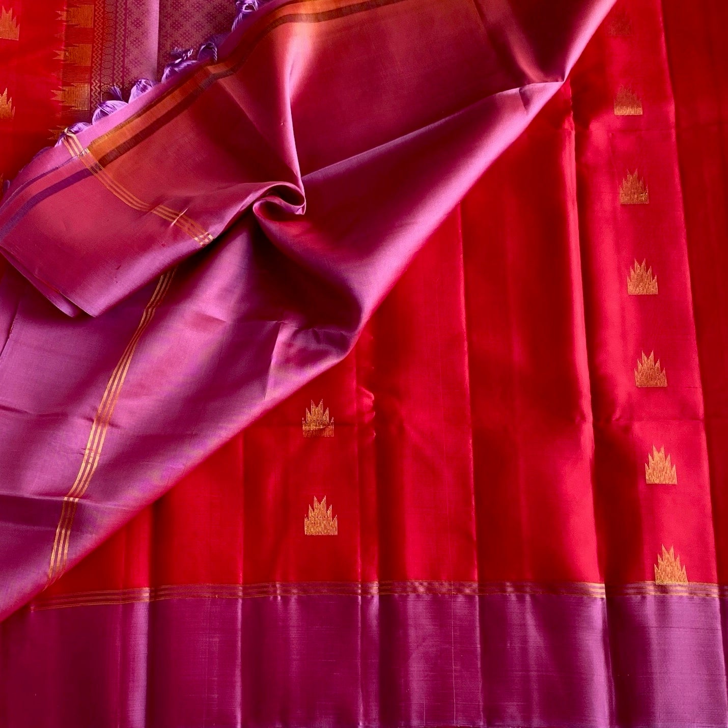 Magenta Designer Pure Silk Saree With Ruby Red Pallu