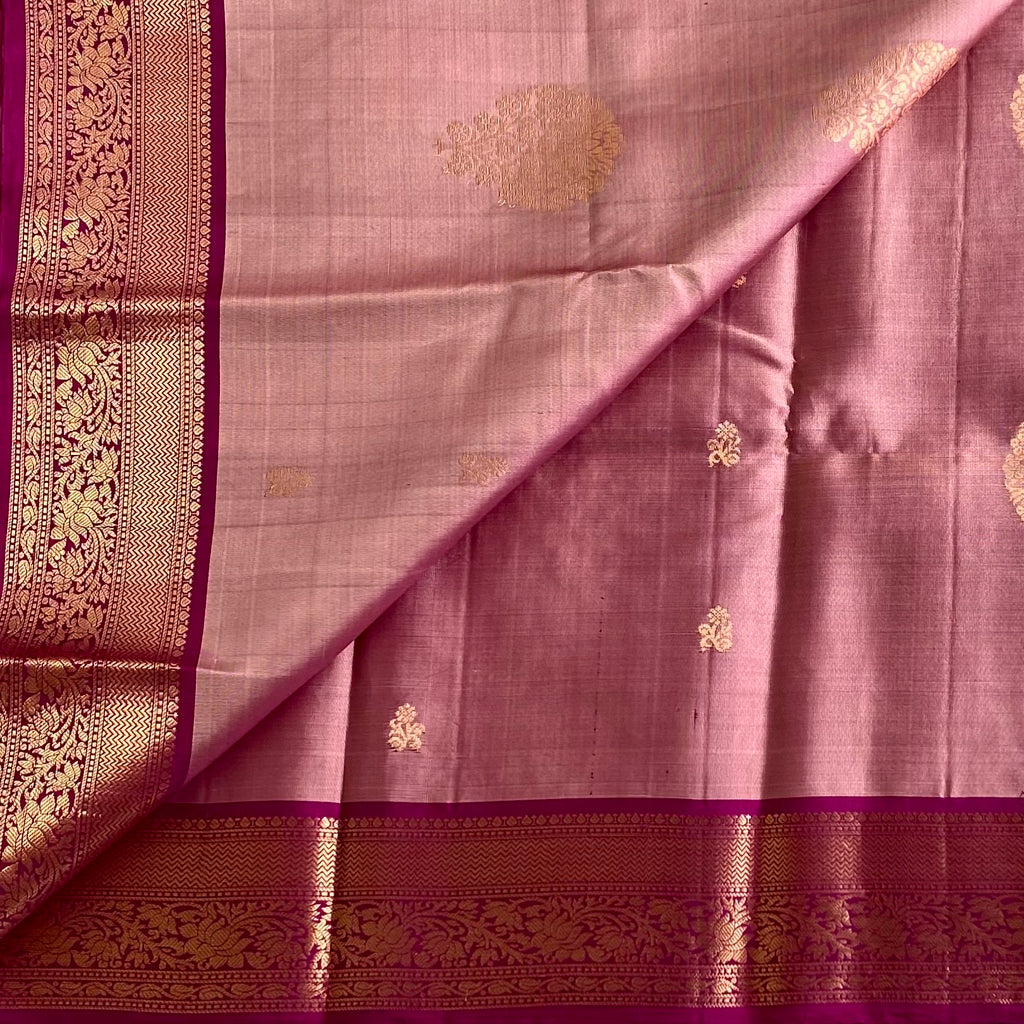 Dusty Metallic Rose Designer Pure Silk Saree With Fuchsia Pallu And Gold Zari