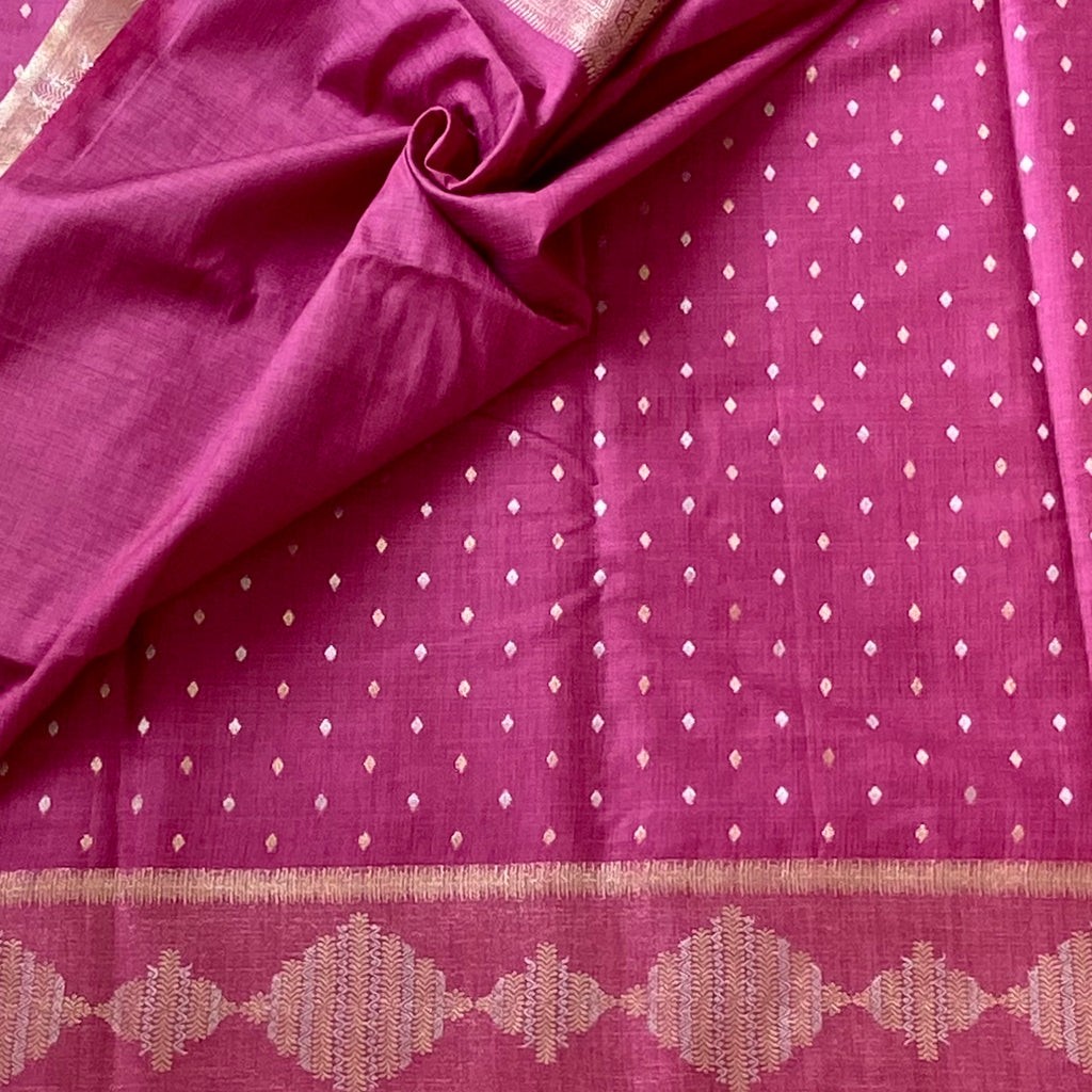 Deep Magenta Silk Saree Rose Gold Zari Floral Pallu Elegant