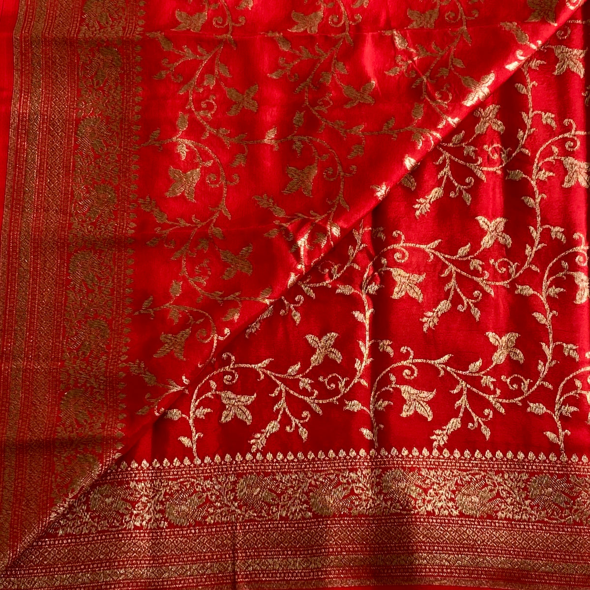 Crimson Red Banarasi Crepe Silk Saree With Metallic Gold Brocade