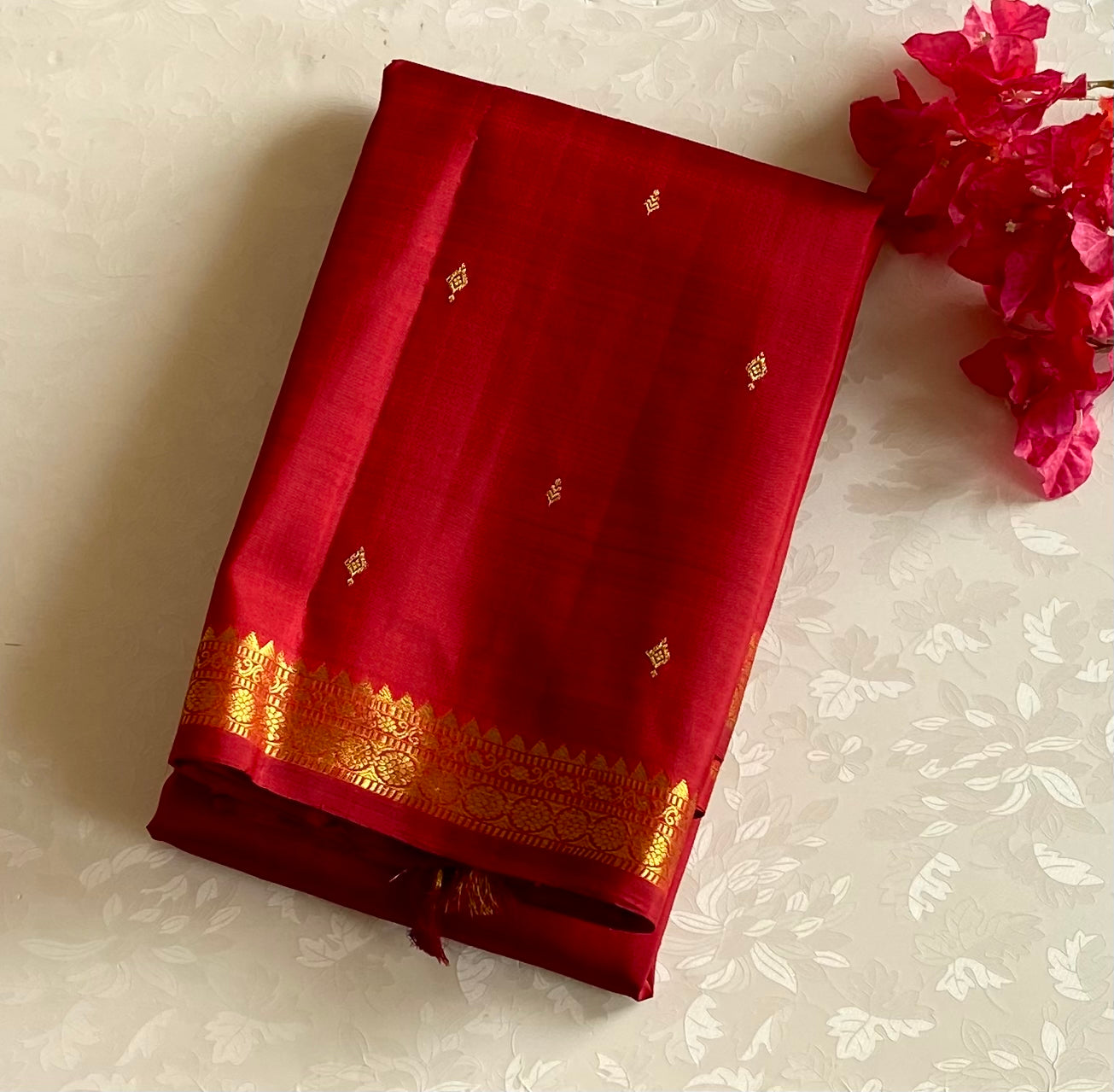Maroonish red Kanjeevaram Silk Saree Antique Gold Zari Bridal Weave Traditional