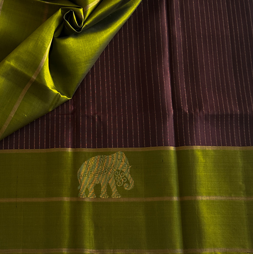 Plum Saree Chartreuse Pallu Gold Woven Elephant Peacock Motifs Traditional