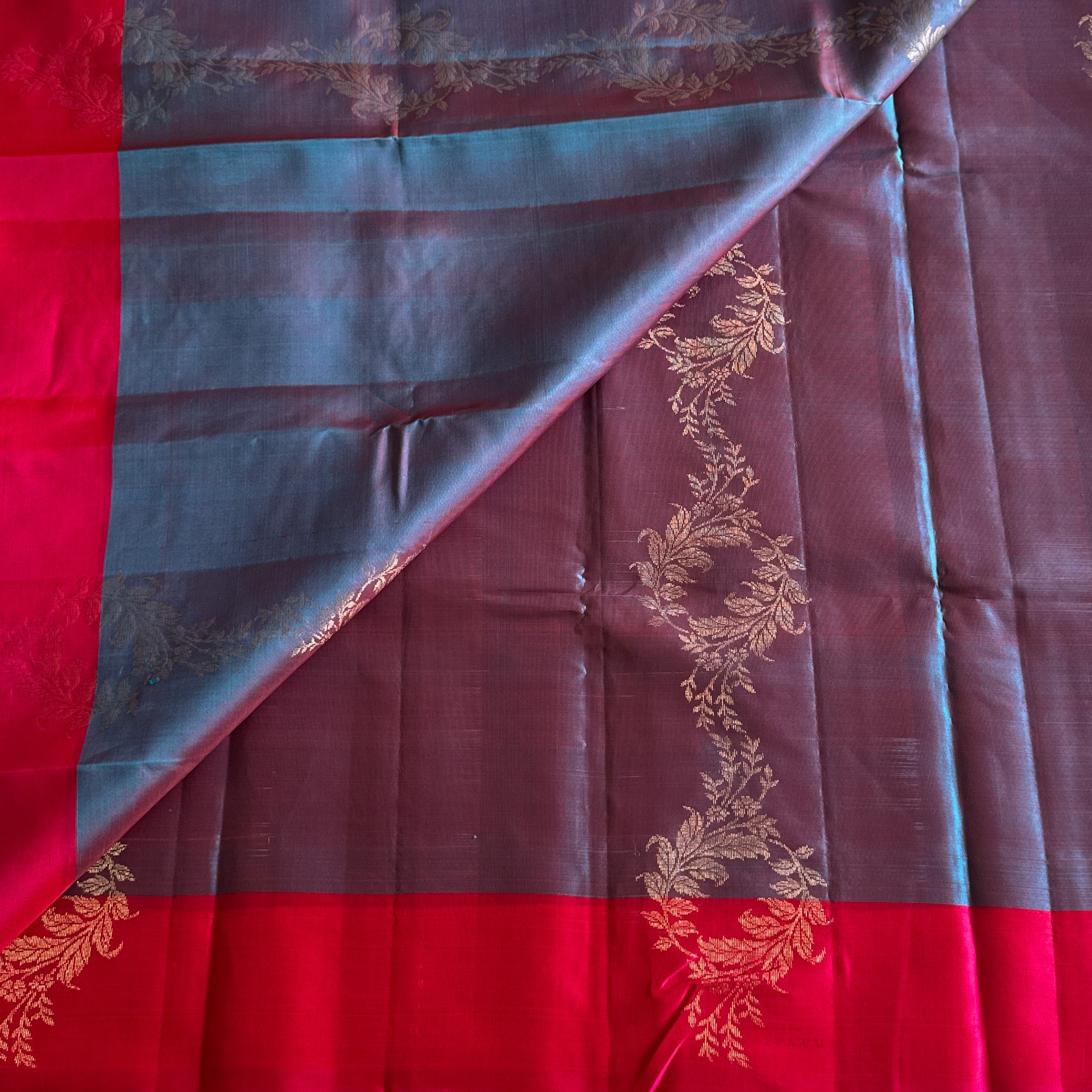 Fuchsia Blue Silk Saree Gold Zari Floral Motif Traditional Elegant