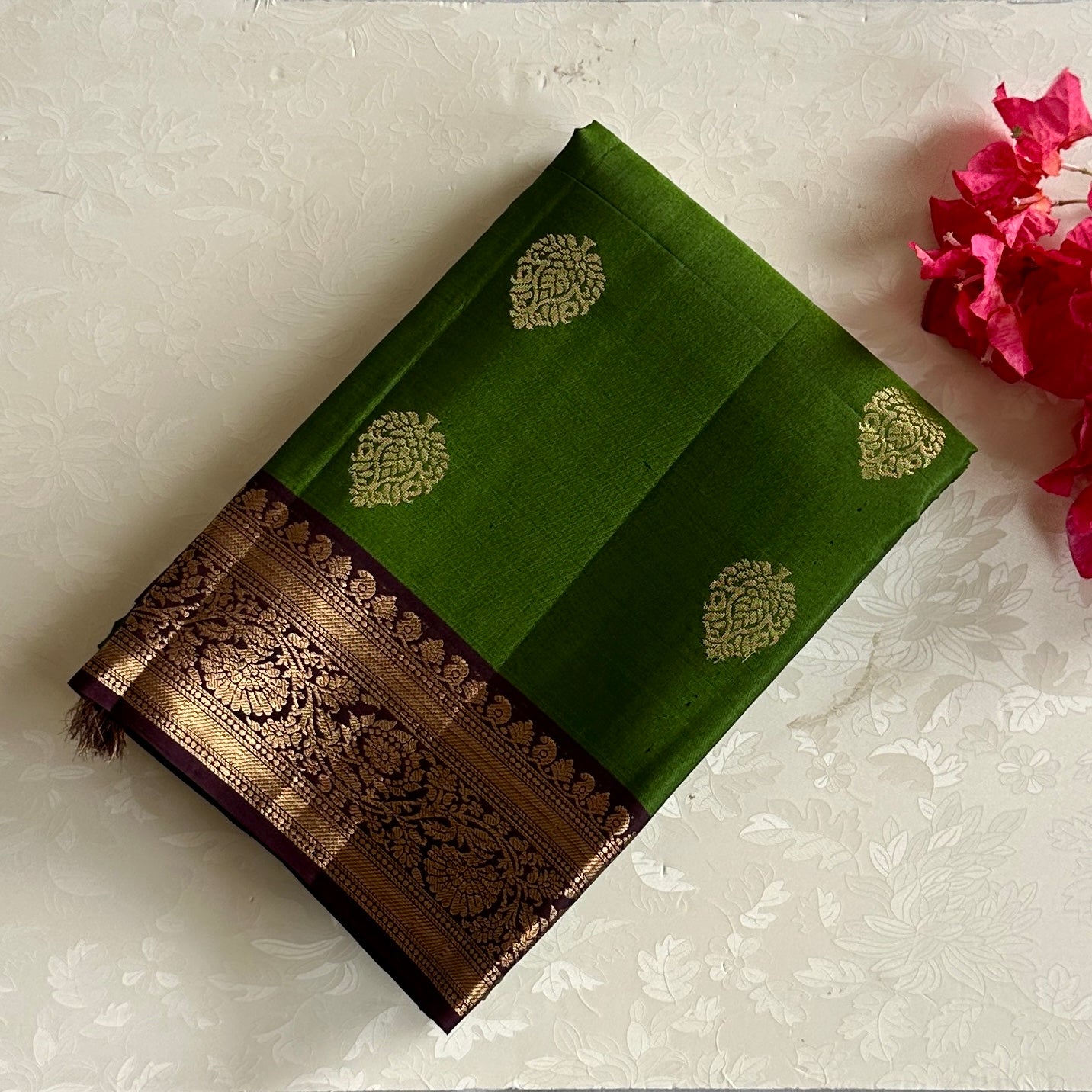 Emerald Green Designer Pure Silk Saree With Plum Purple Pallu