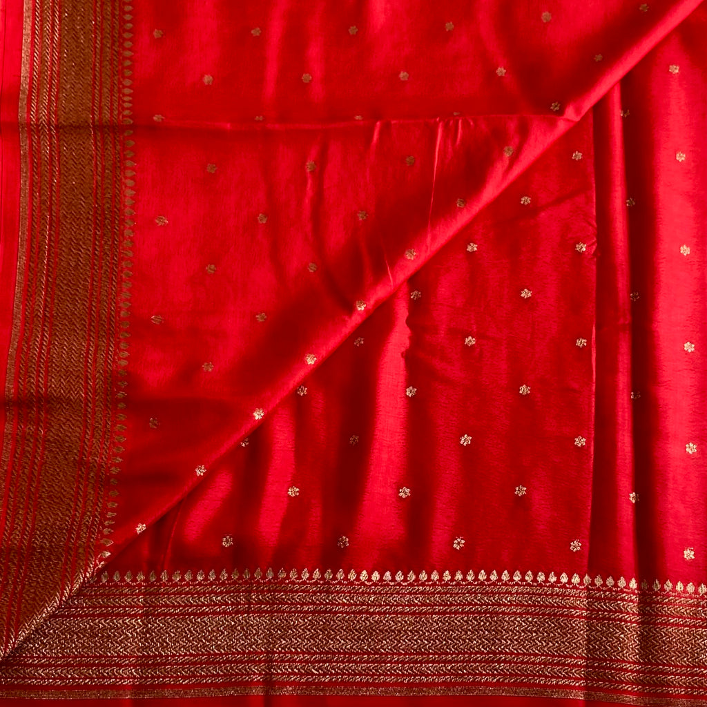 Banarasi Crepe Silk Scarlet Red With Antique Gold Brocade Pallu Saree
