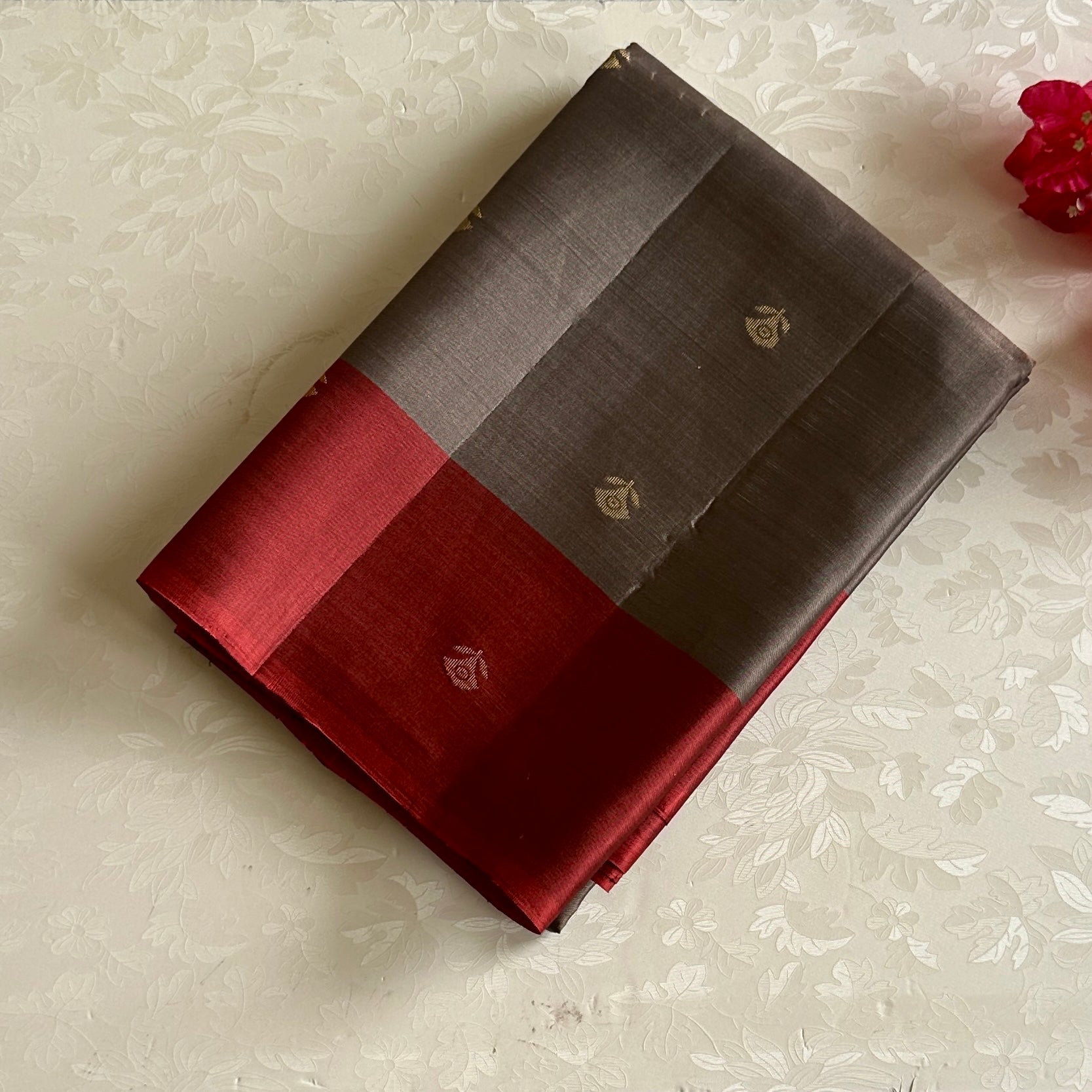 Charcoal Grey Designer Pure Silk Saree Deep Maroon Contrast Pallu
