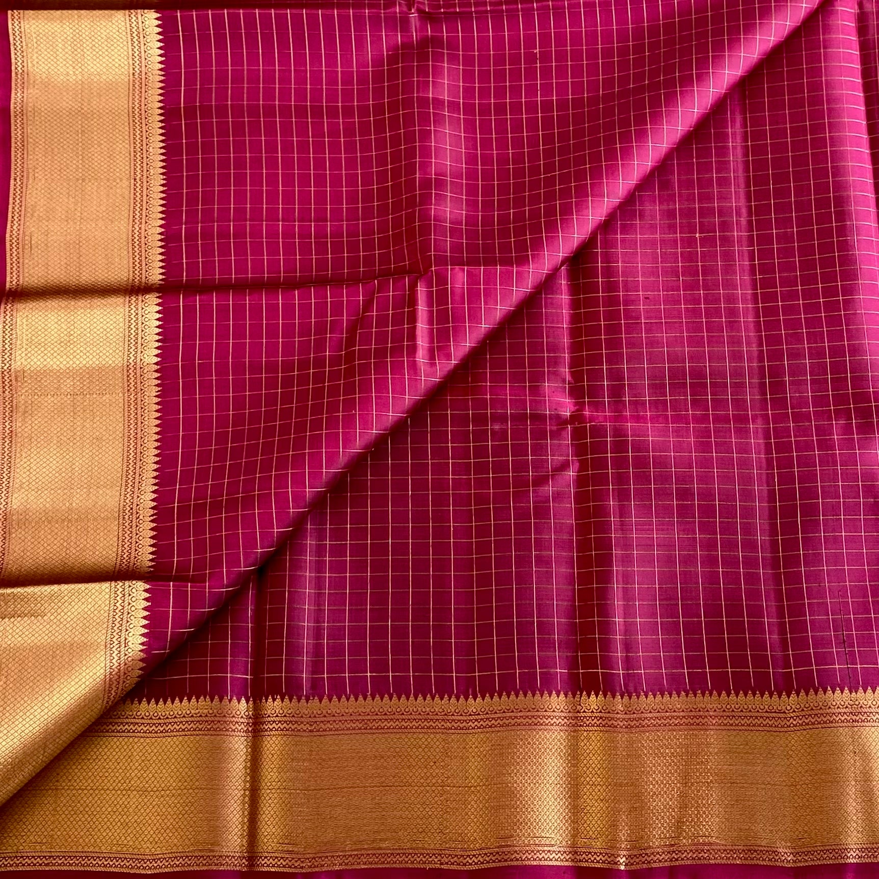Rich Magenta Pink Designer Pure Silk Micro Checkered With Zari Gold Border