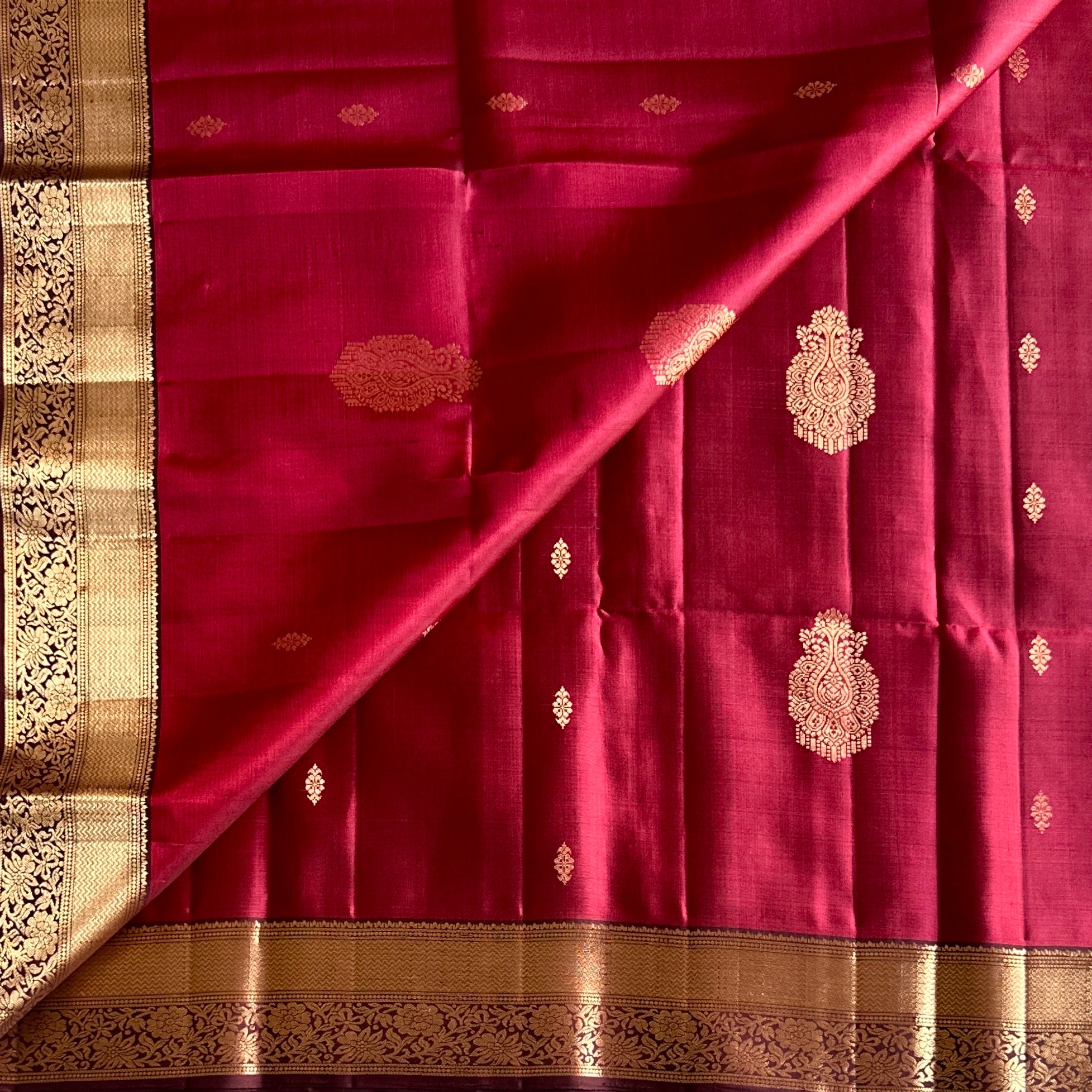 Ruby Magenta Silk Saree Burgundy Pallu Gold Brocade Floral Border
